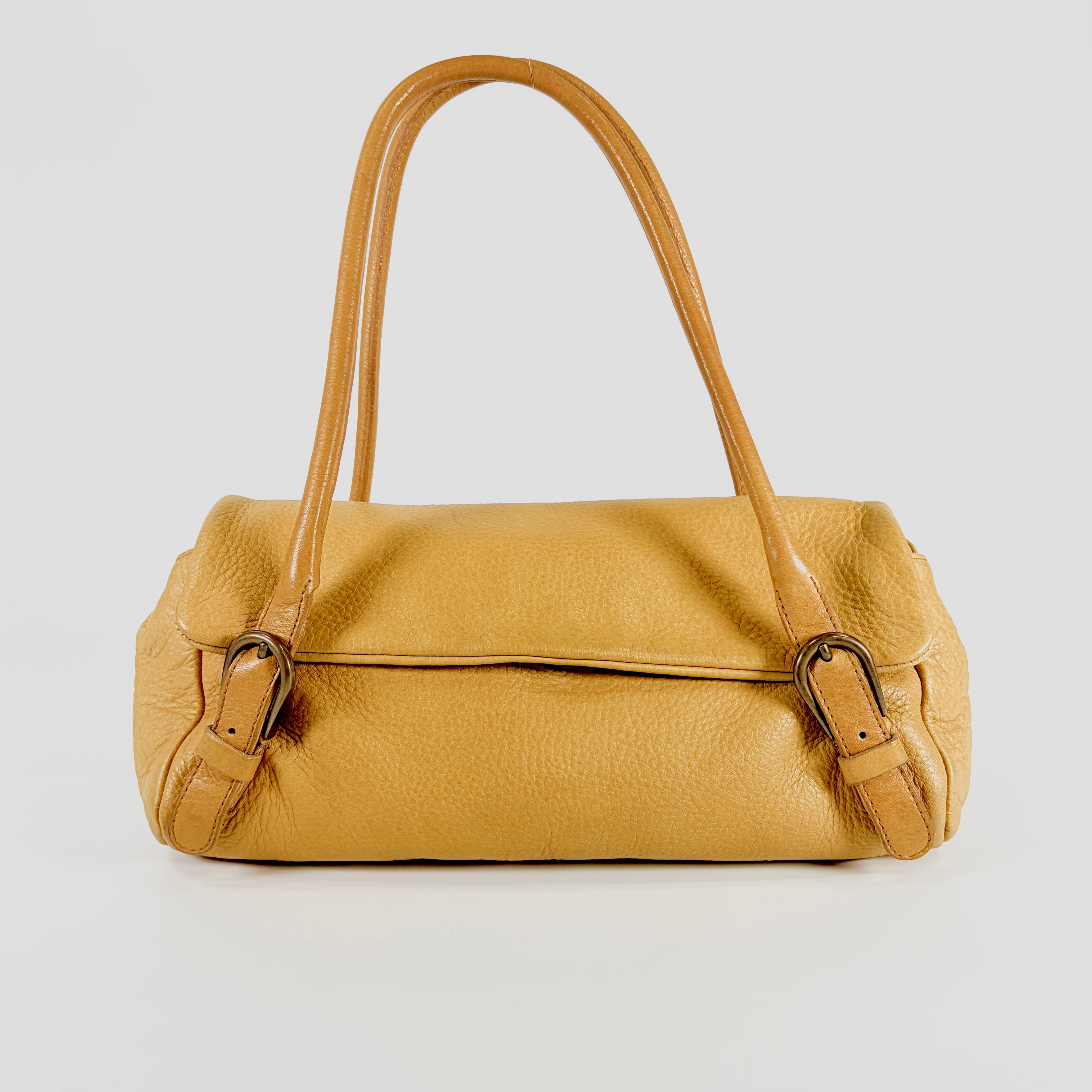 2605 secondhand MIUMIU hand bag