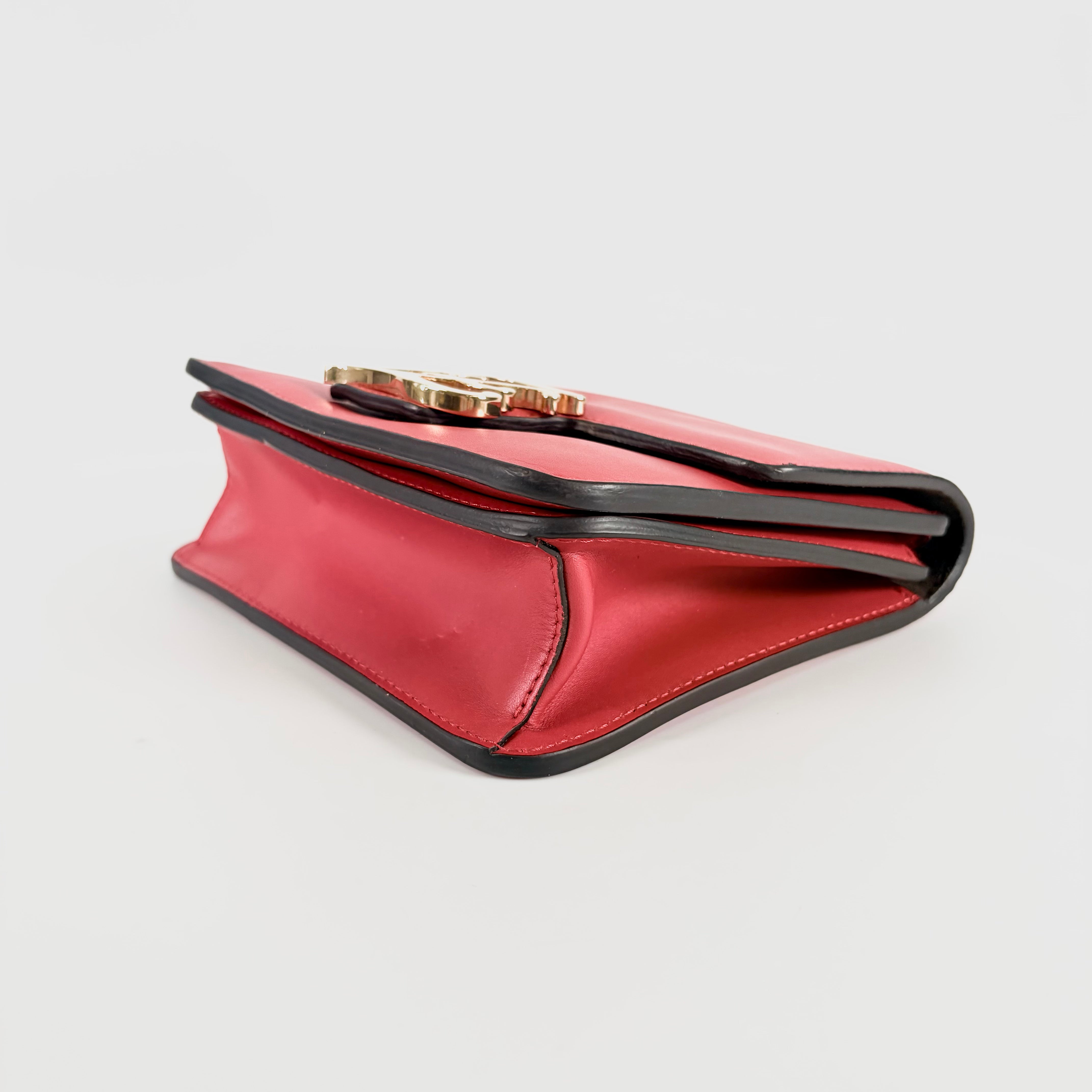 2606 secondhand FENDI Shoulder bag / Crossbody Bag Graphics