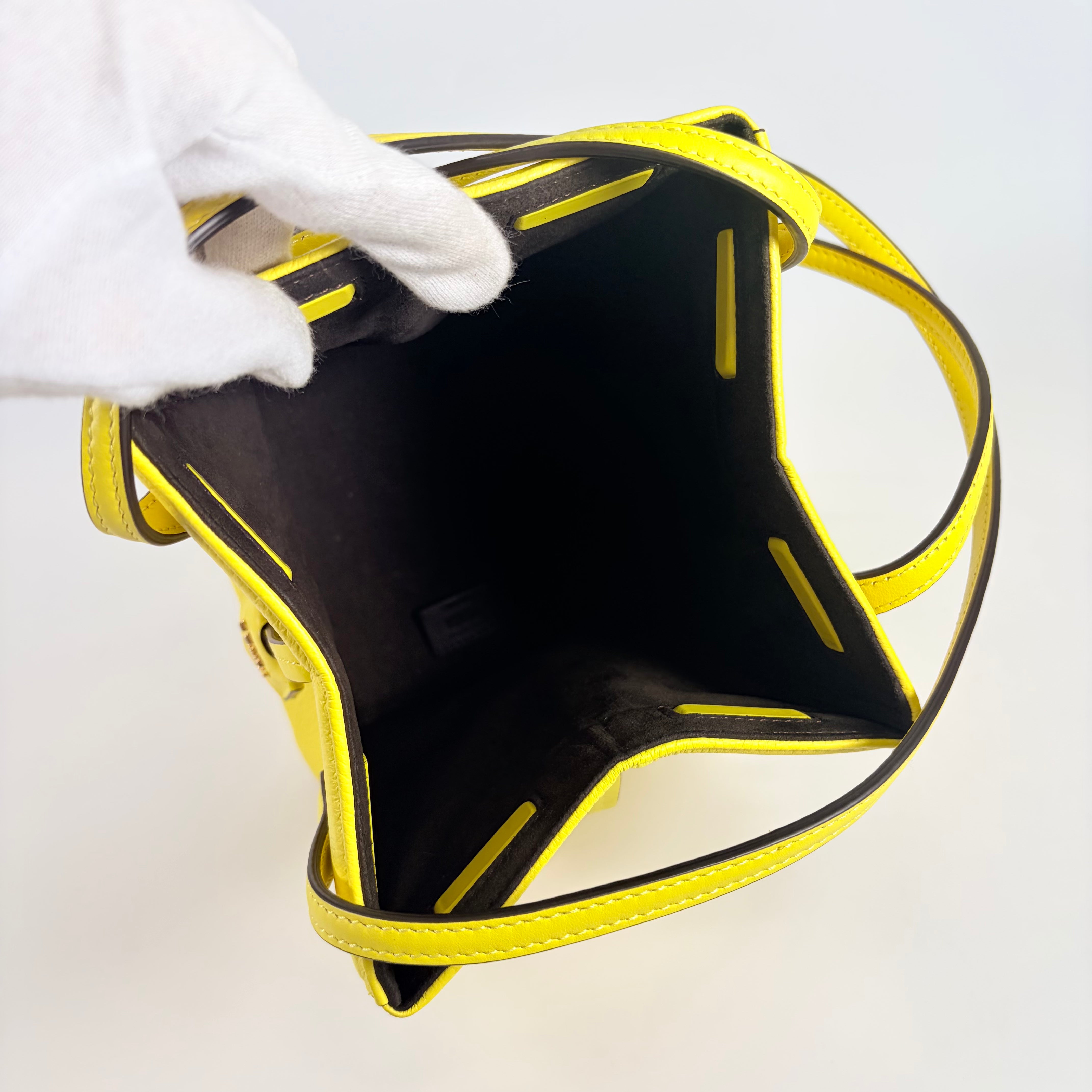 2607 secondhand FENDI origami Yellow