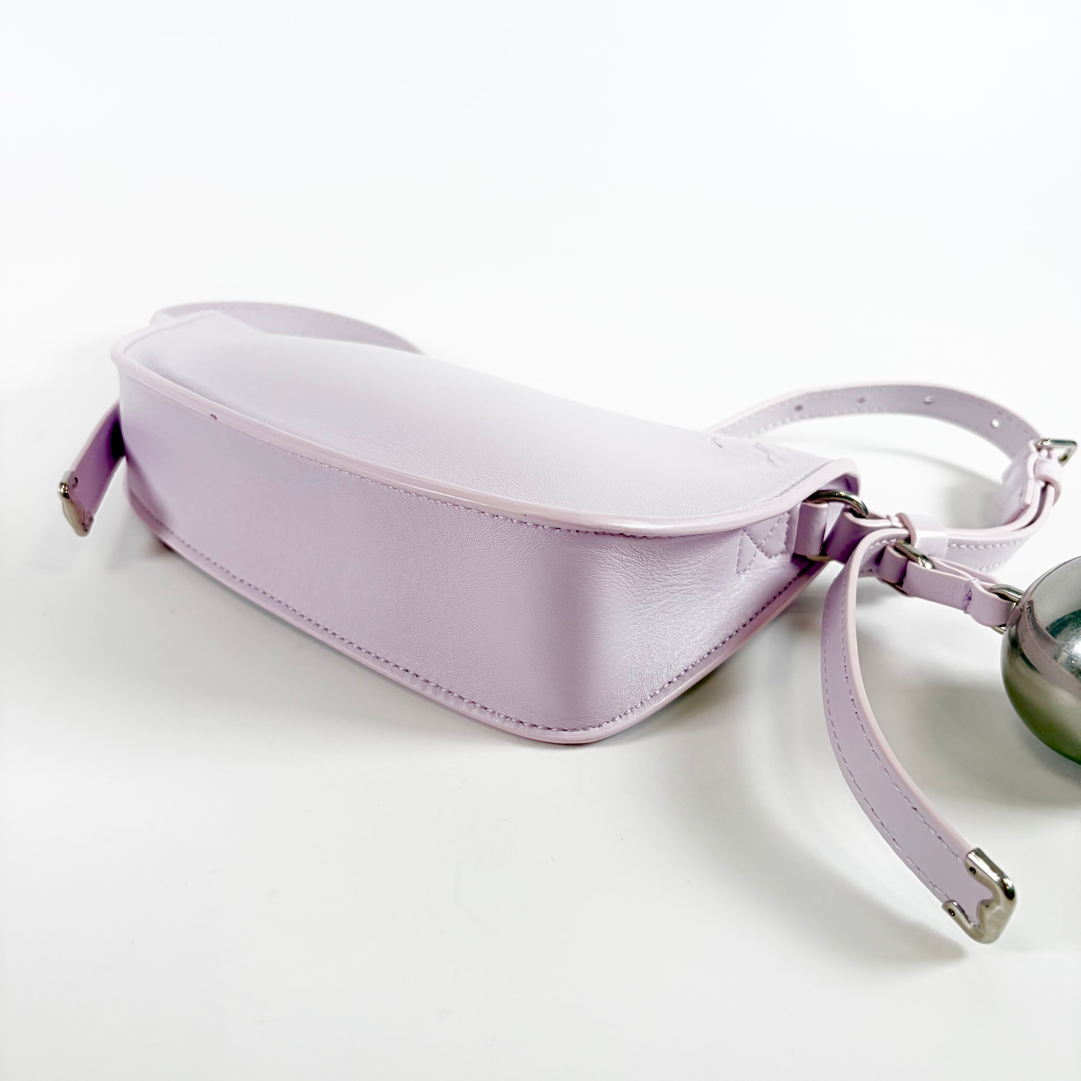 2606 secondhand BURBERRY leather Shoulder bag purple