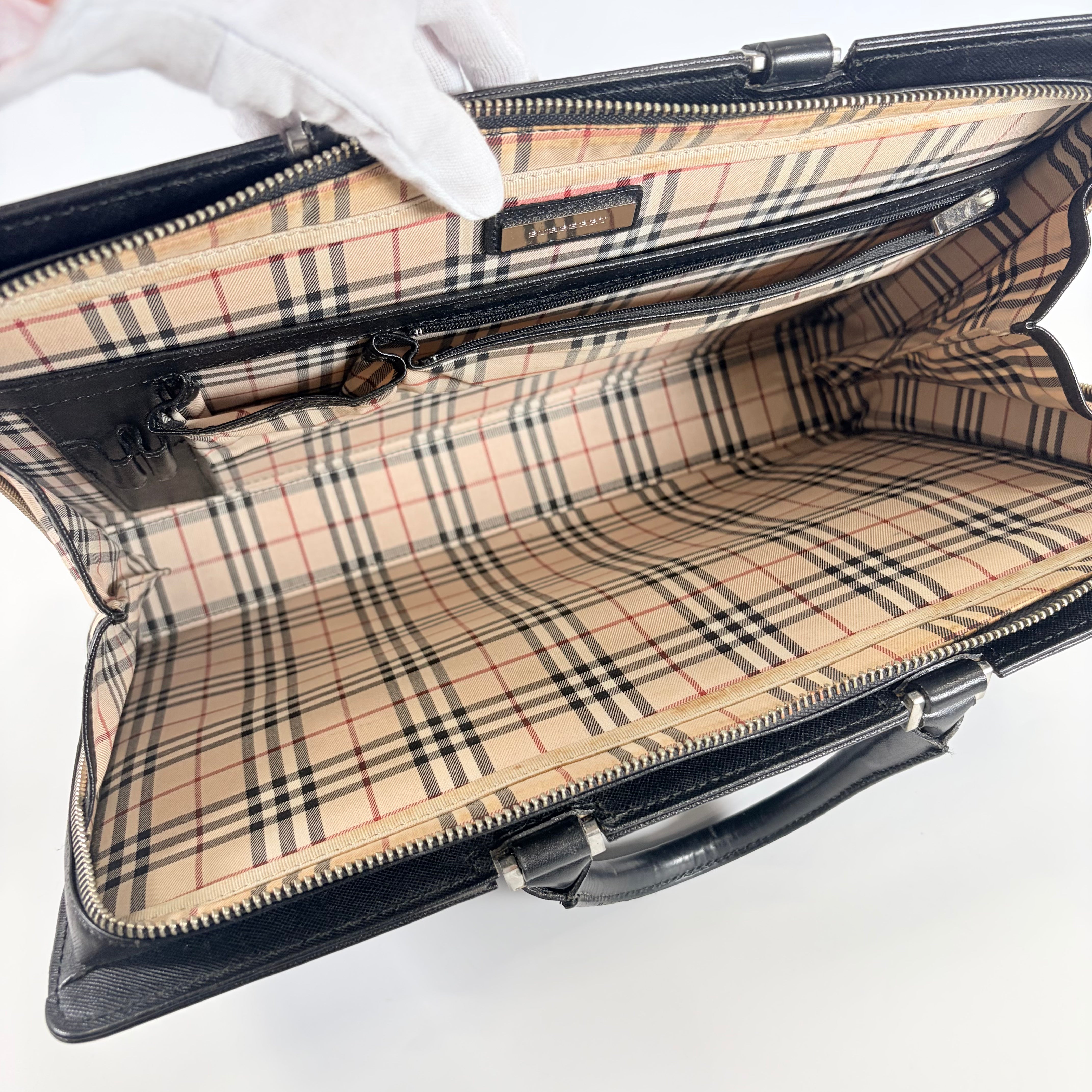 2606 secondhand Burberry Saffiano Leather Briefcase Black Bag