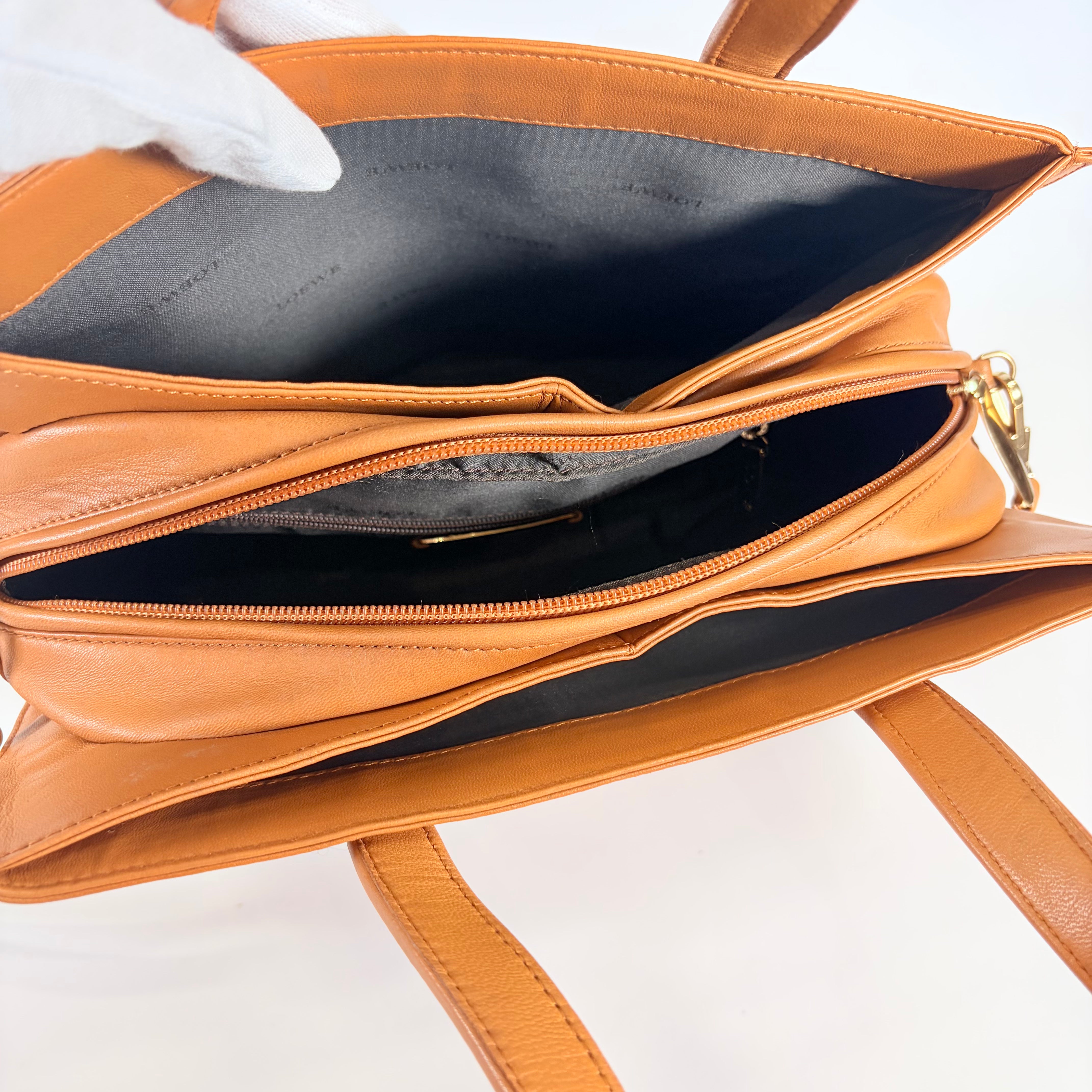 2607 secondhand LOEWE 2Way bag