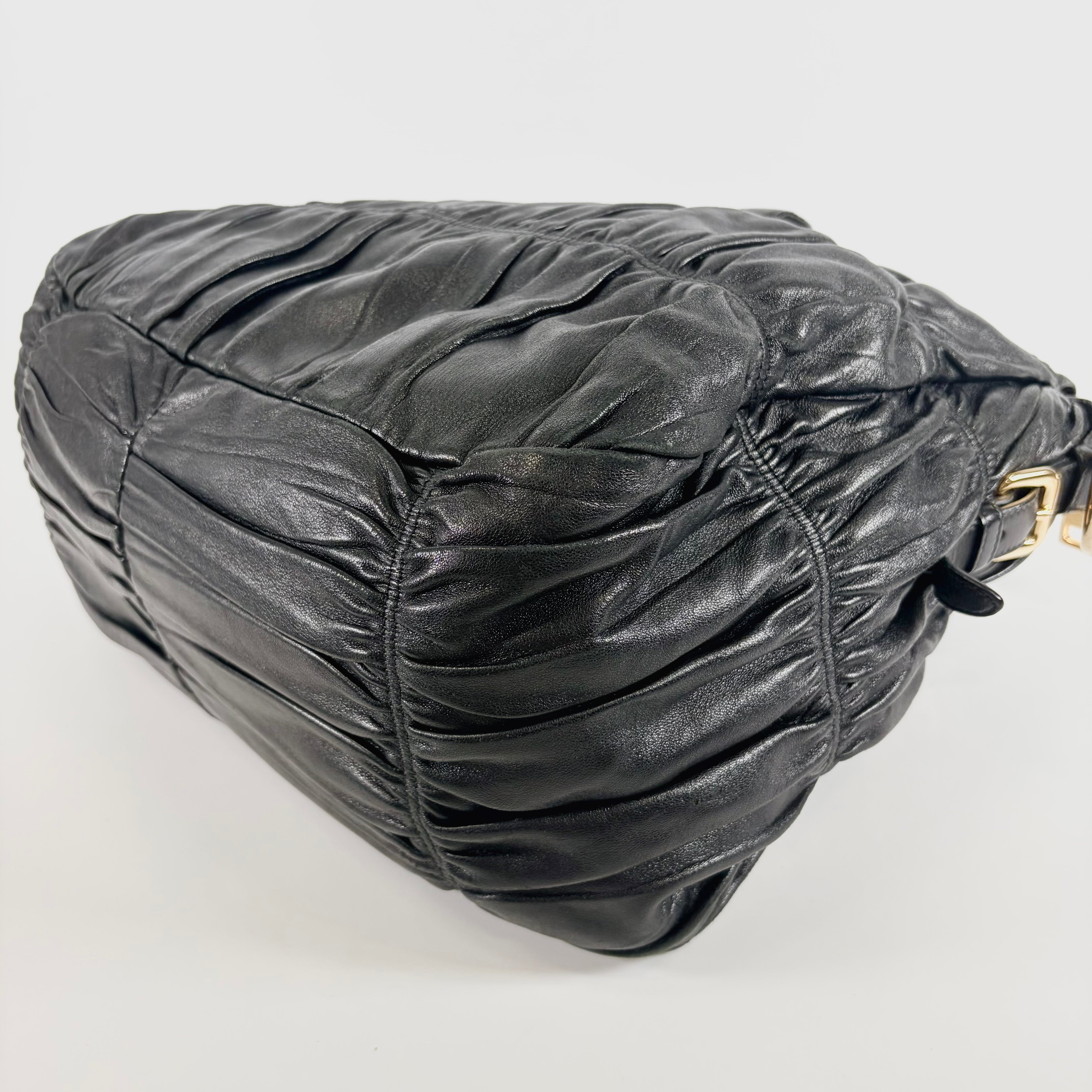 2608 secondhand PRADA 2Way Bag BN1336