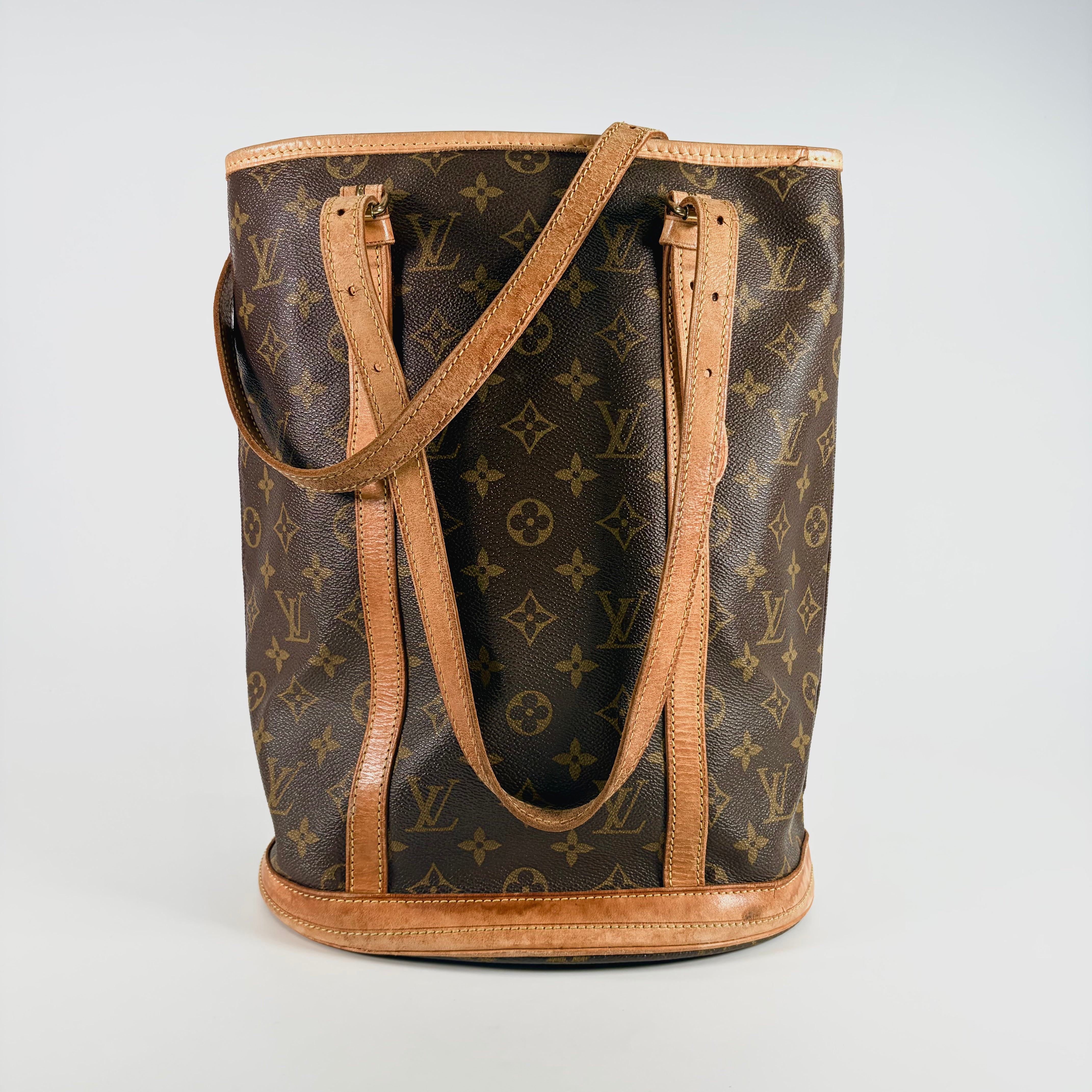 2606 secondhand LV bag / others bucket Monogram Inside shoulder