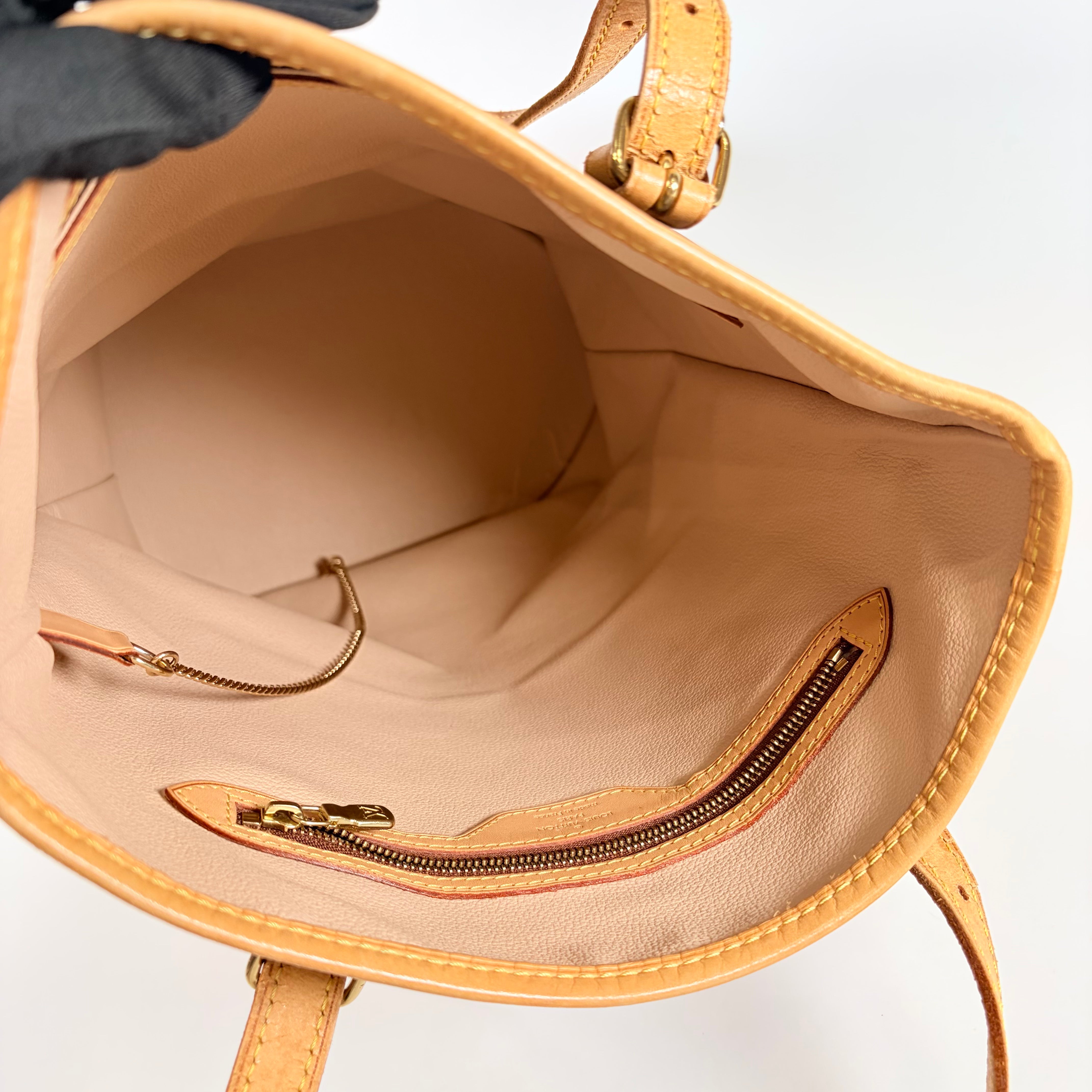 2606 secondhand LV bag / others bucket Monogram Inside shoulder