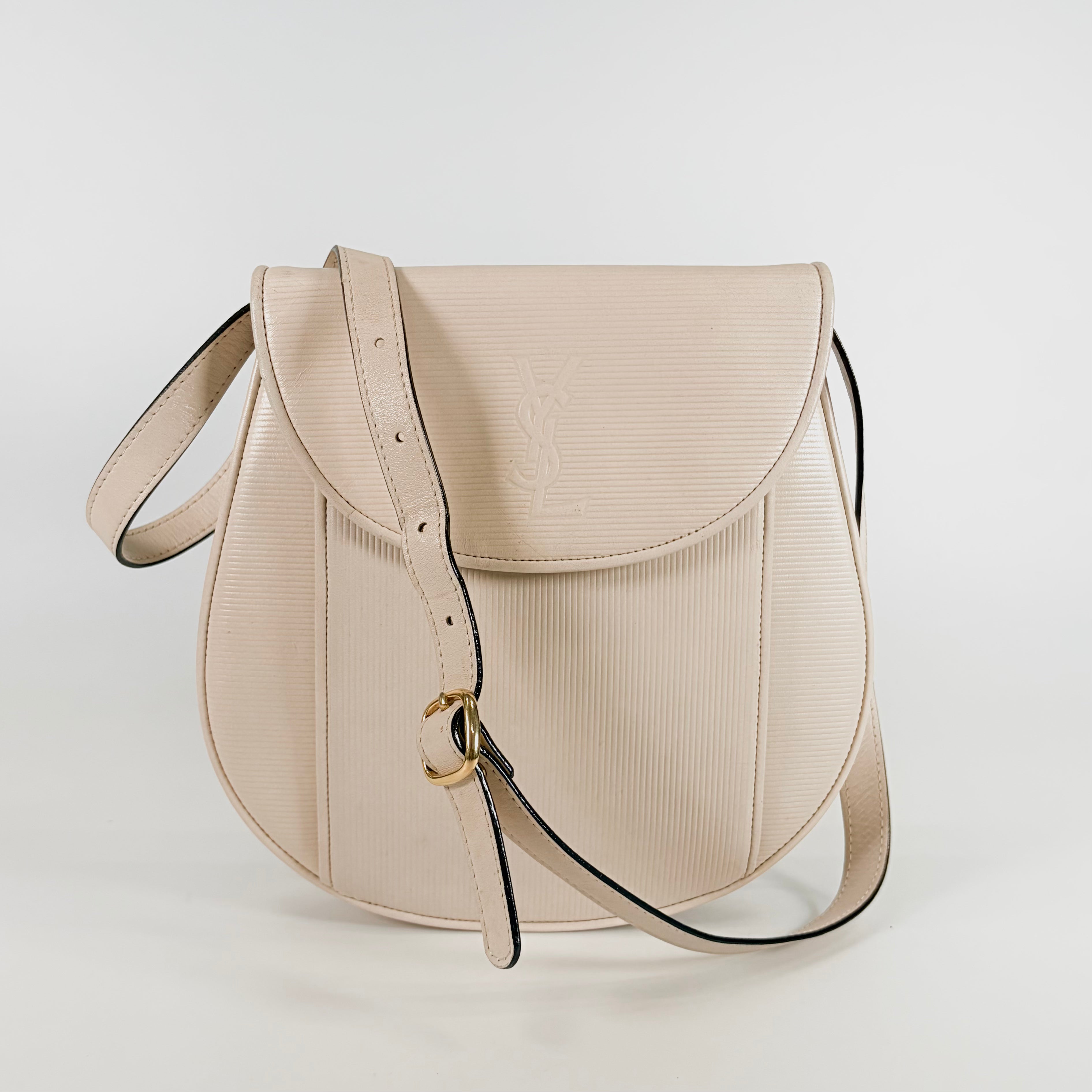2607 secondhand SAINTLAURENT YSL Shoulder bag