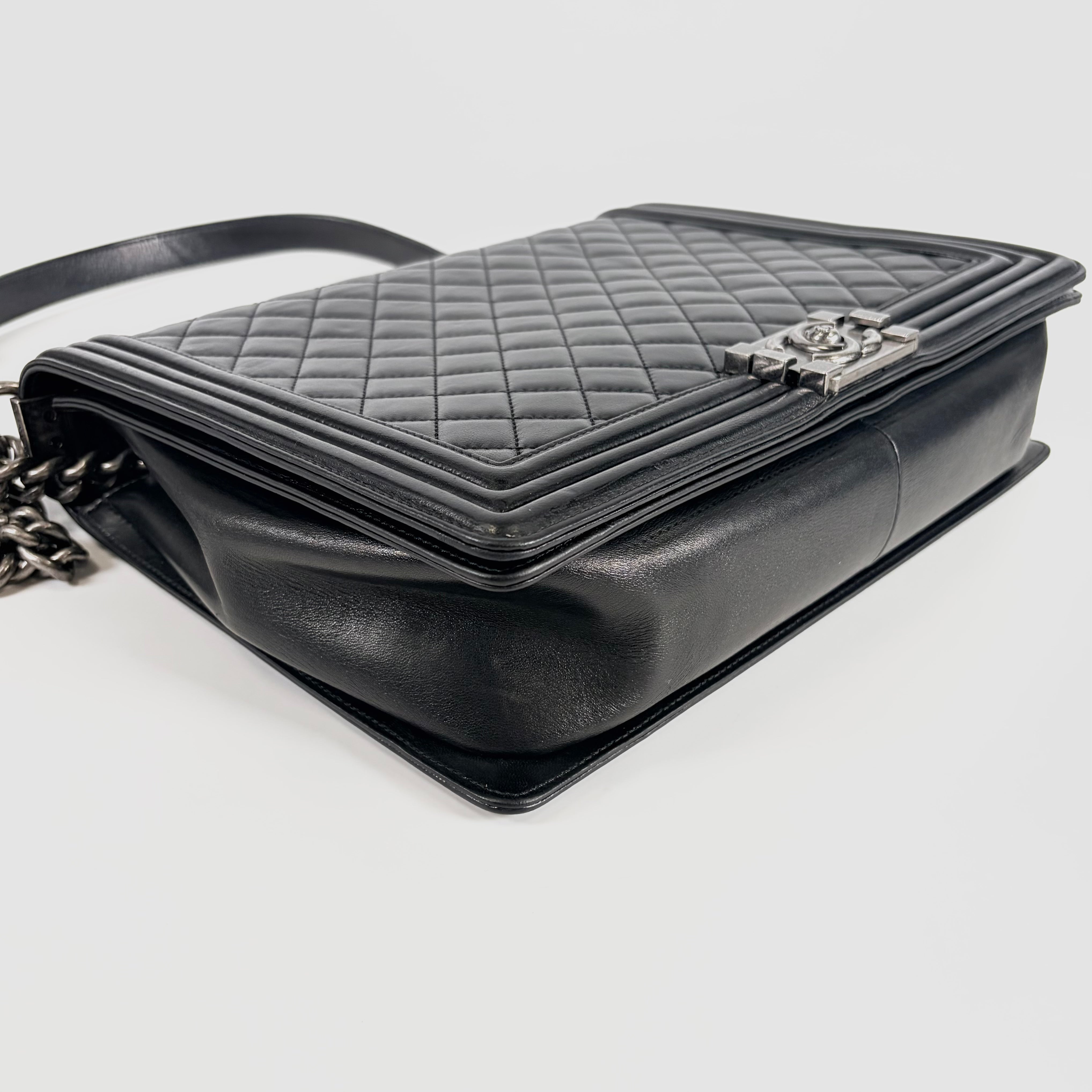 2607 secondhand CHANEL A92193 Y09953 94305 Shoulder bag