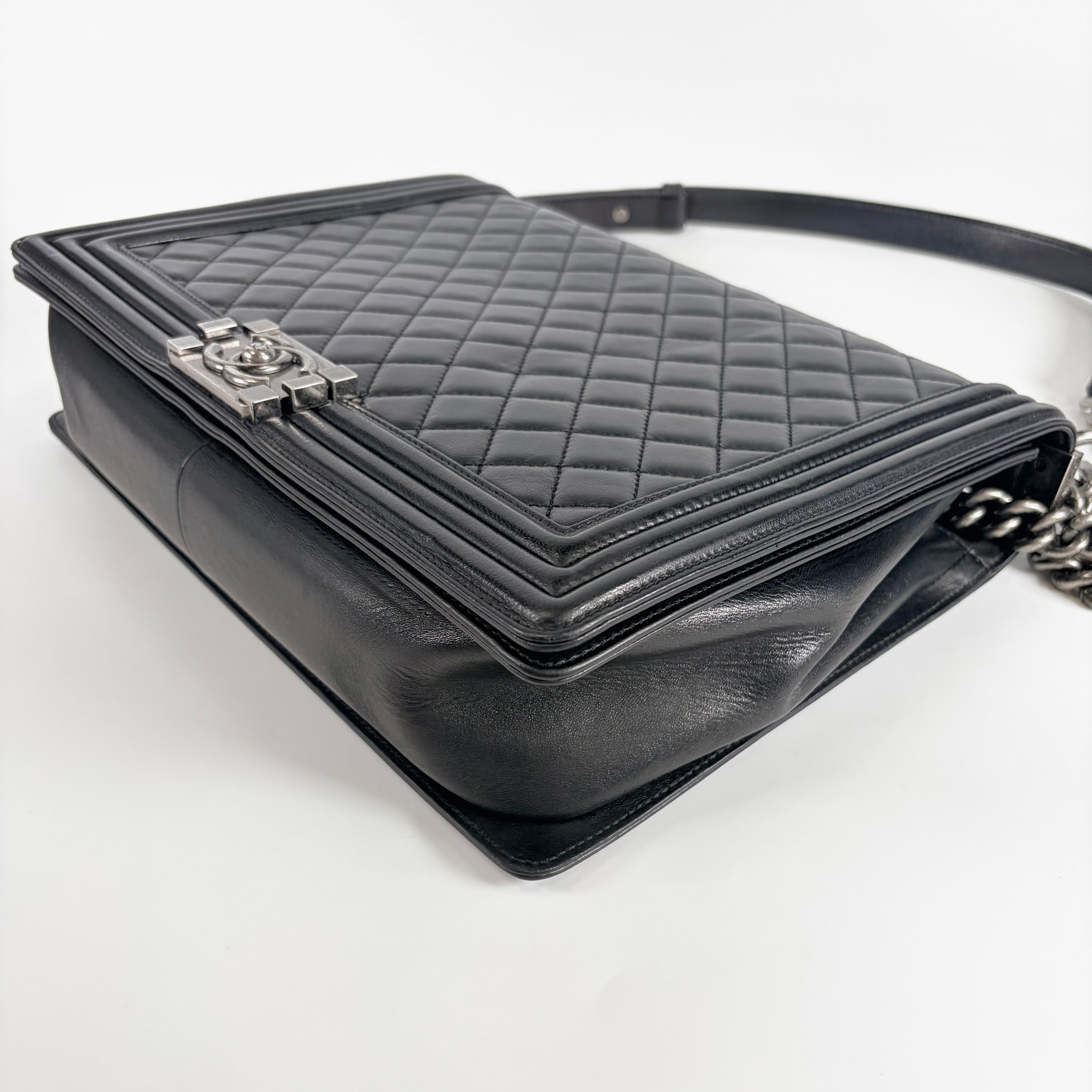 2607 secondhand CHANEL A92193 Y09953 94305 Shoulder bag