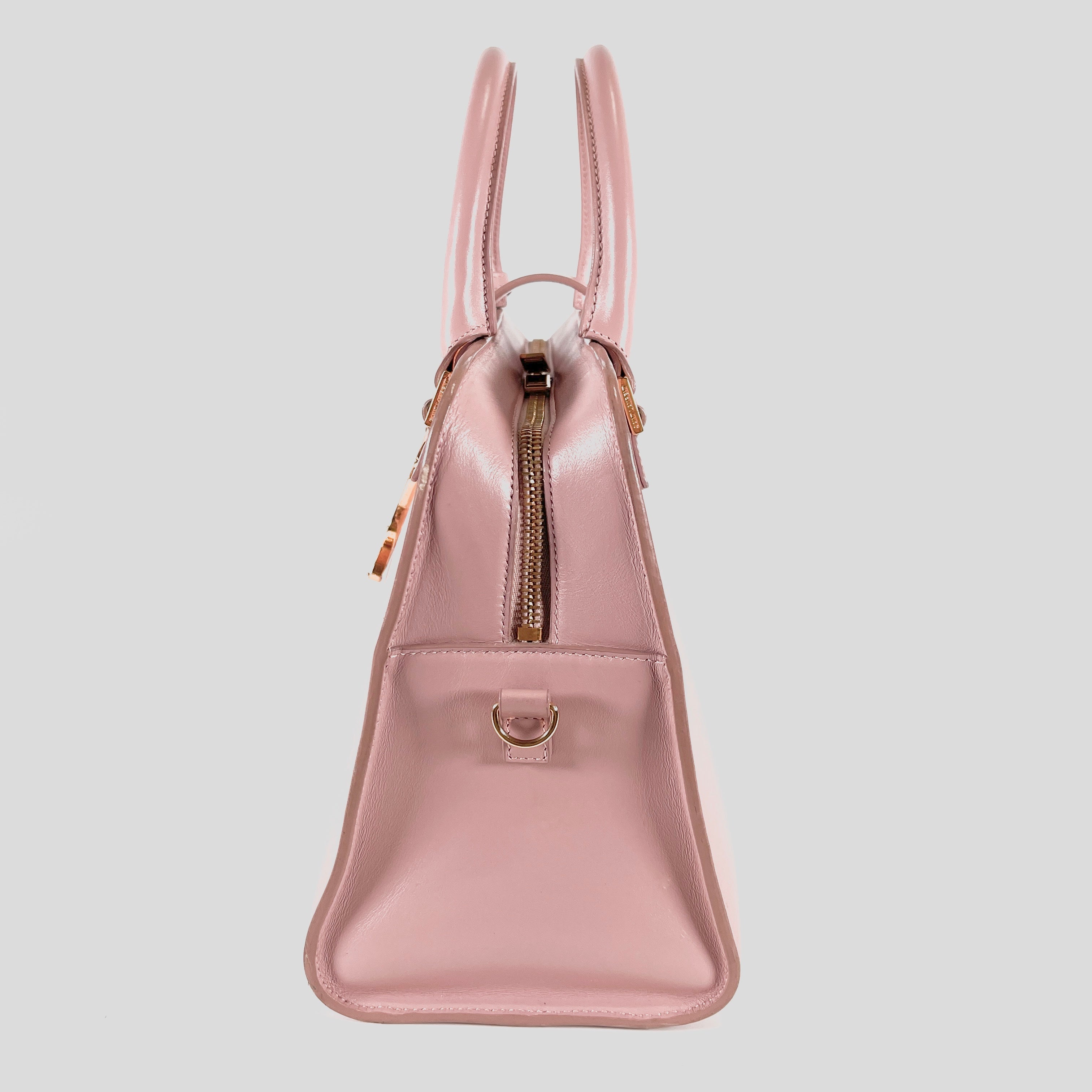 2601 secondhand SAINTLAURENT hand bag