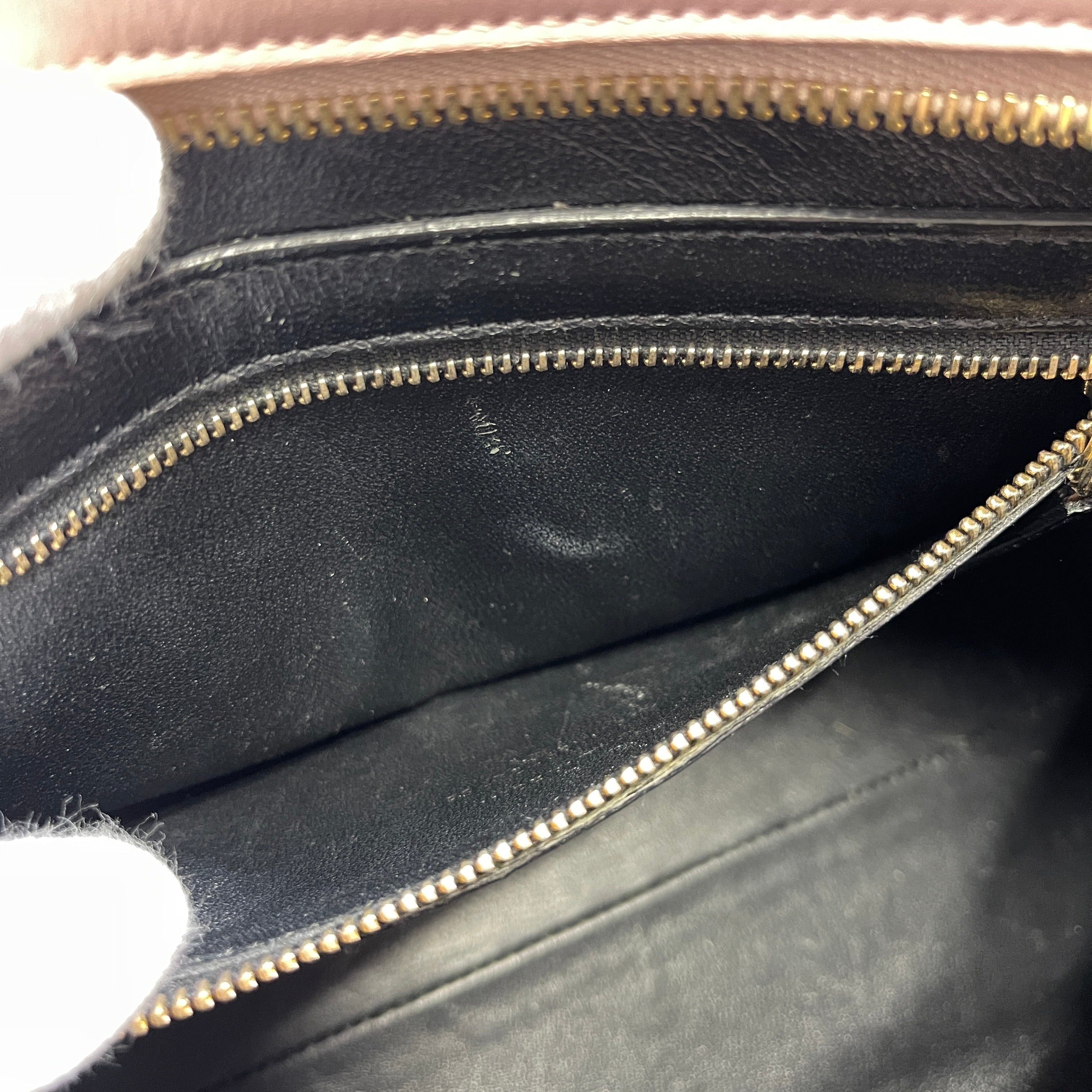 2601 secondhand SAINTLAURENT hand bag