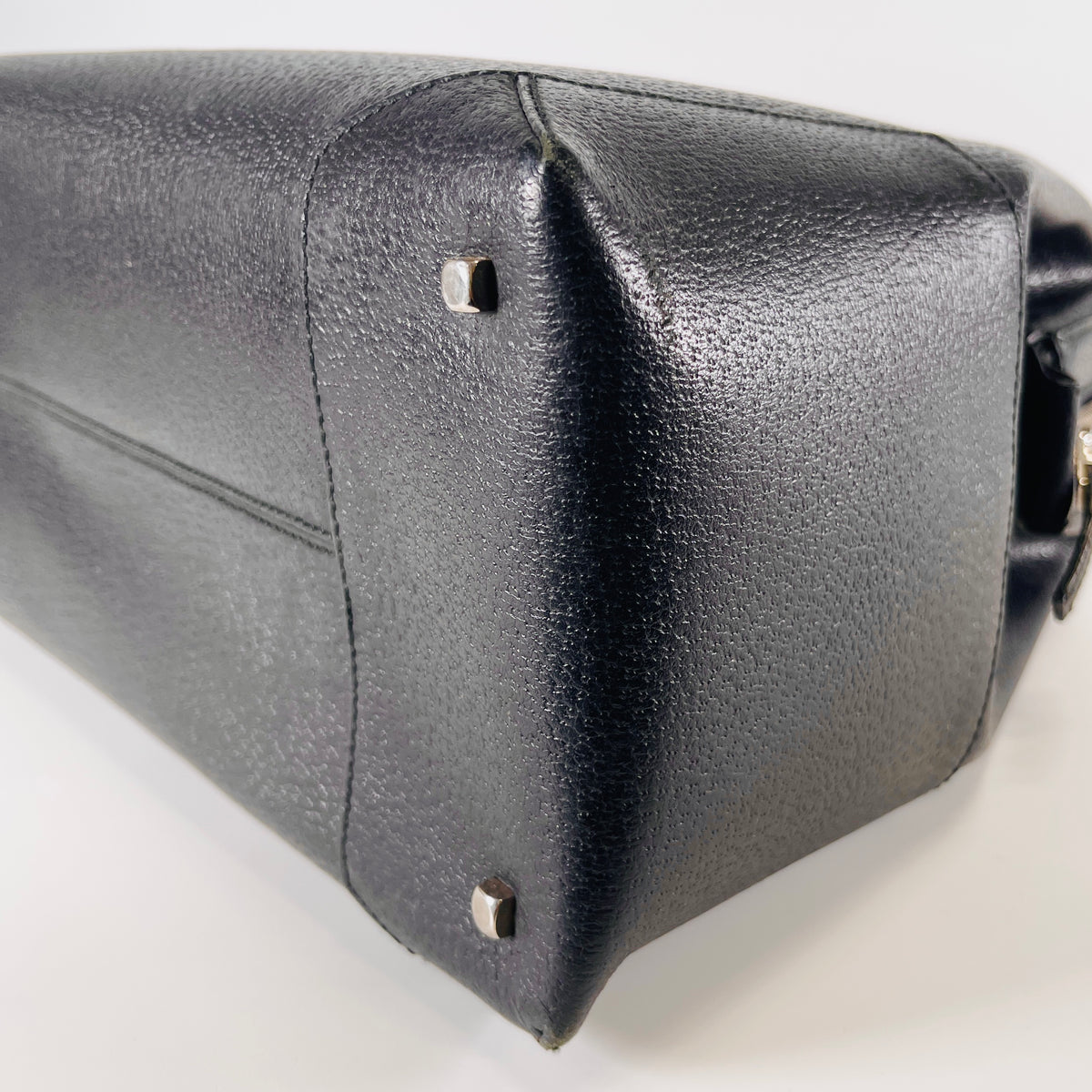 2604 secondhand Ferragamo