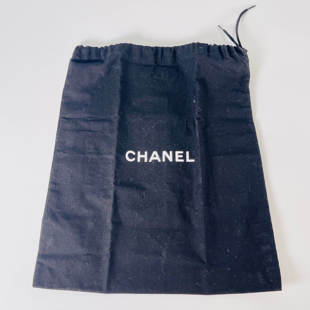 2606 secondhand CHANEL sneakers G34085