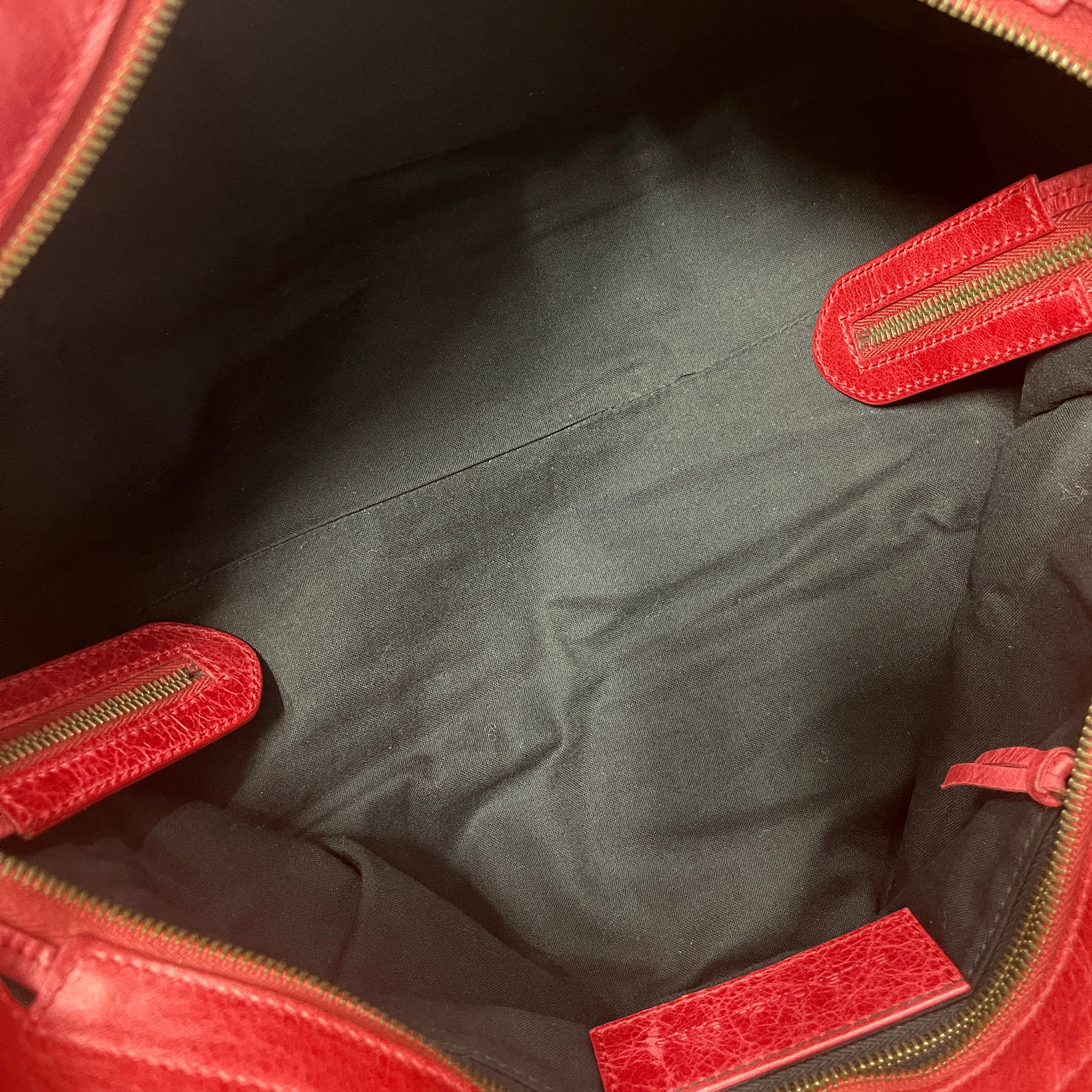 2602 secondhand BALENCIAGA brand bag Red