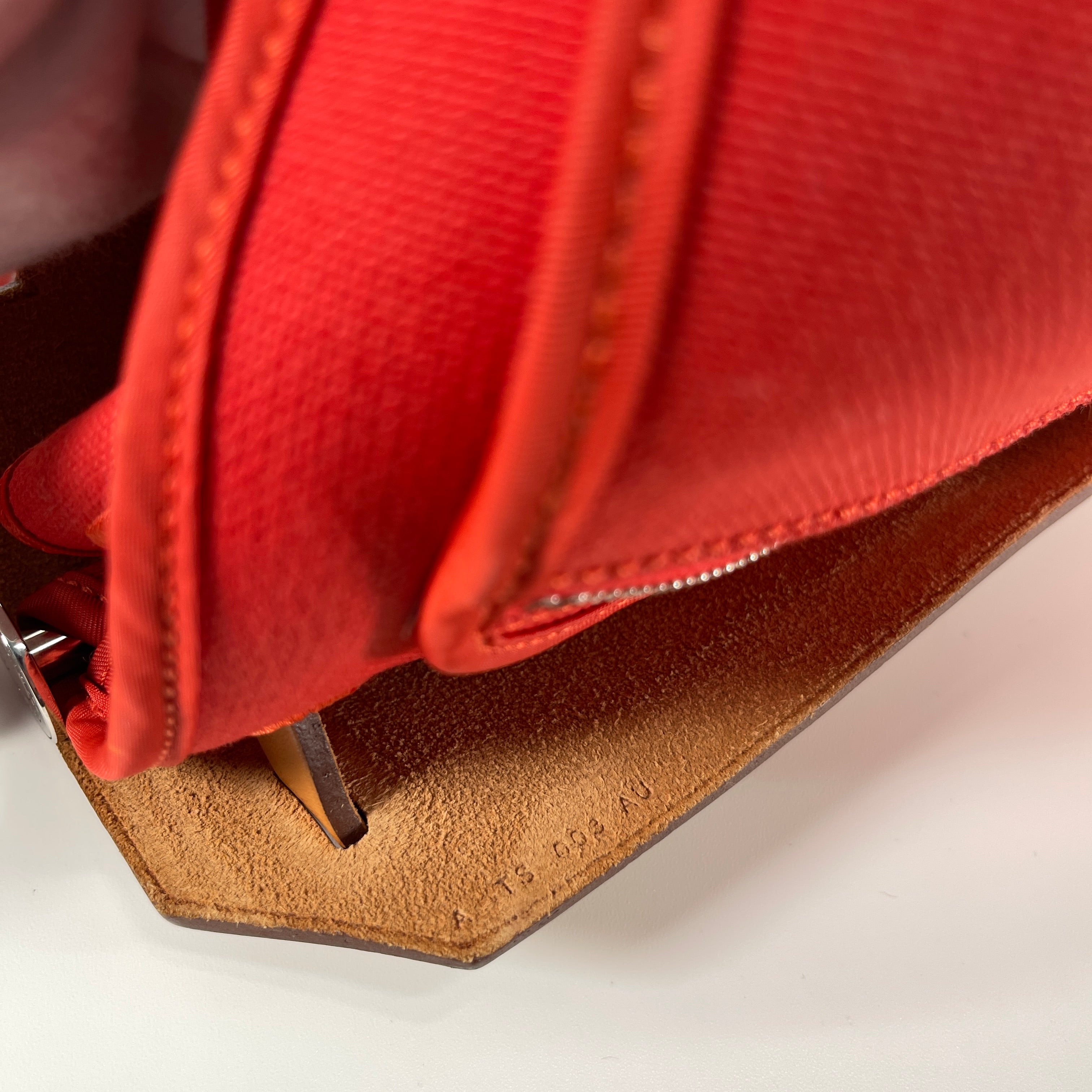 2602 secondhand HERMES brand bag Ale Zip pouch strike