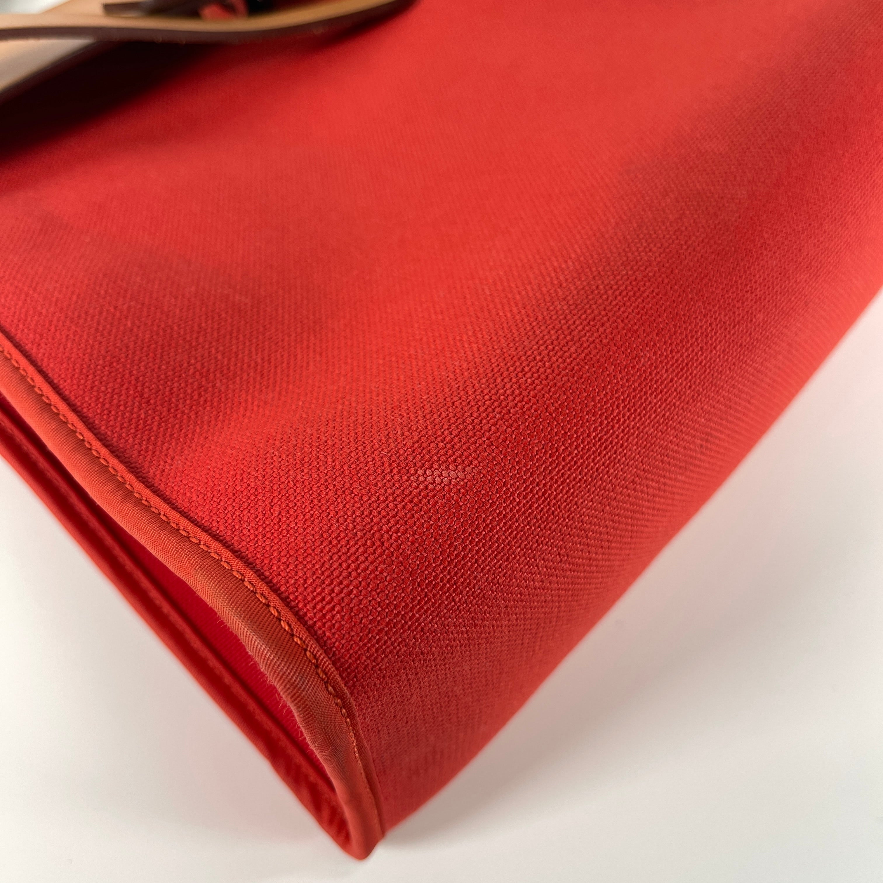2602 secondhand HERMES brand bag Ale Zip pouch strike
