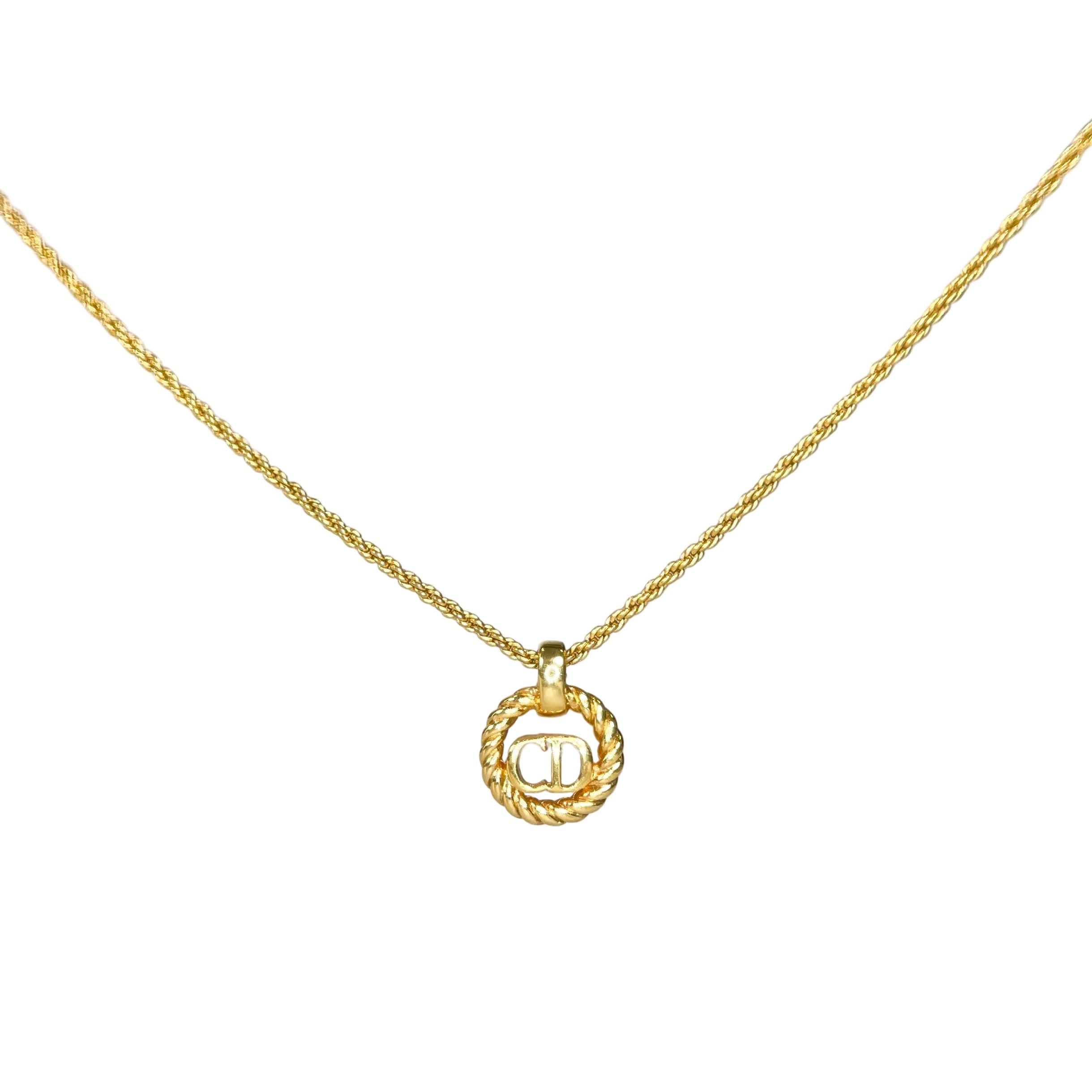 2507 Christian Dior necklace