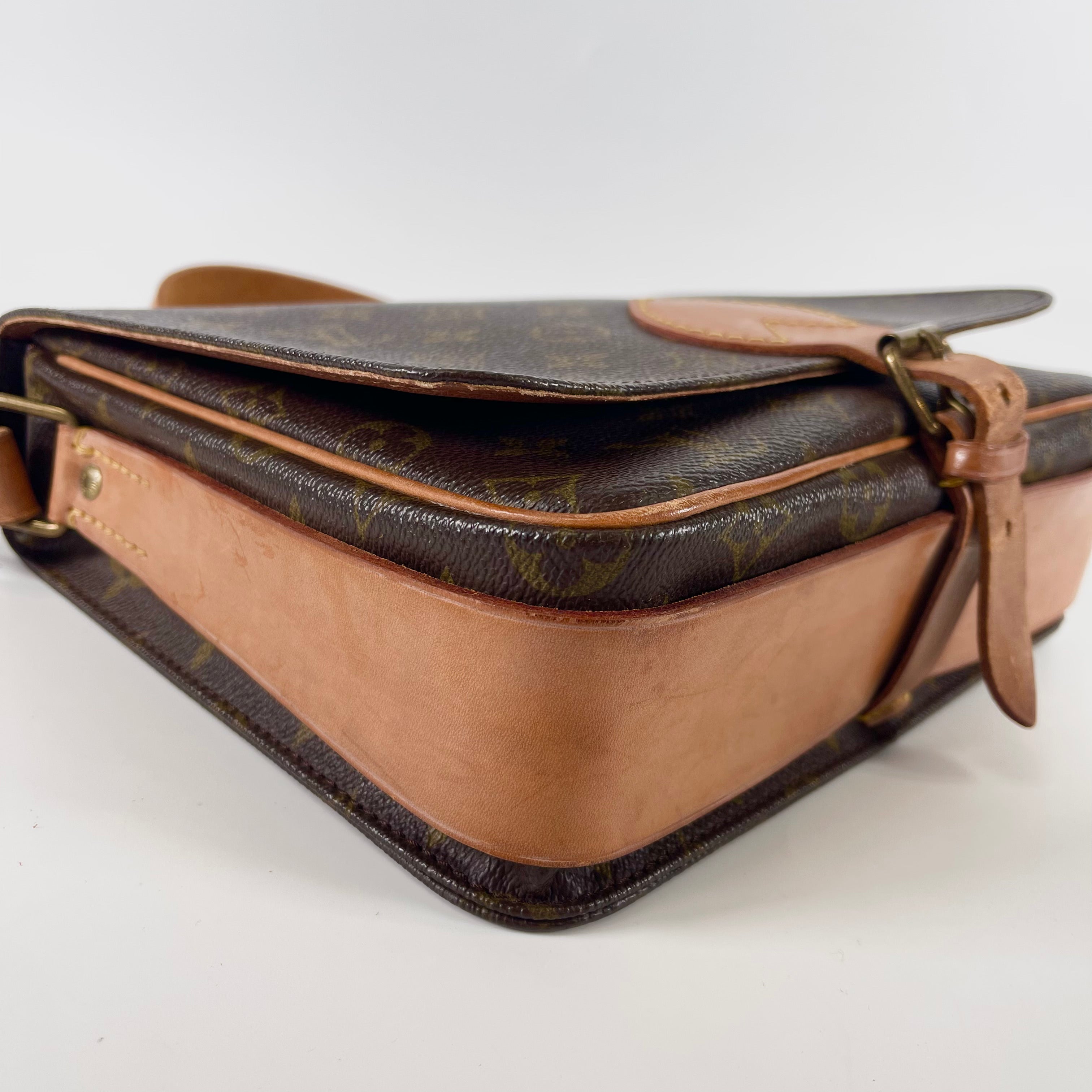 2601 Louis Vuitton Monogram M51253 Cult Ciel MM