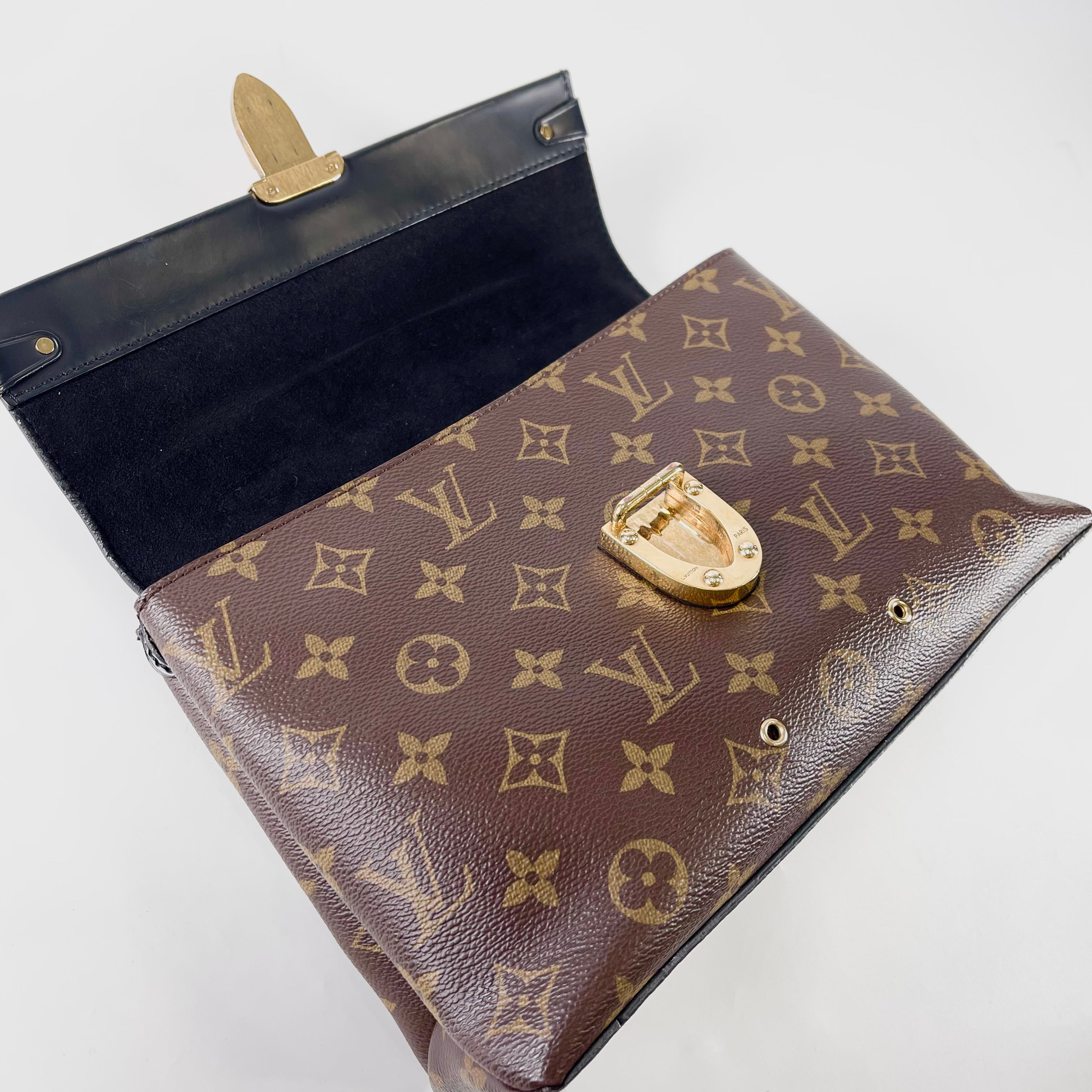 2601 secondhand LV one handle flap bag