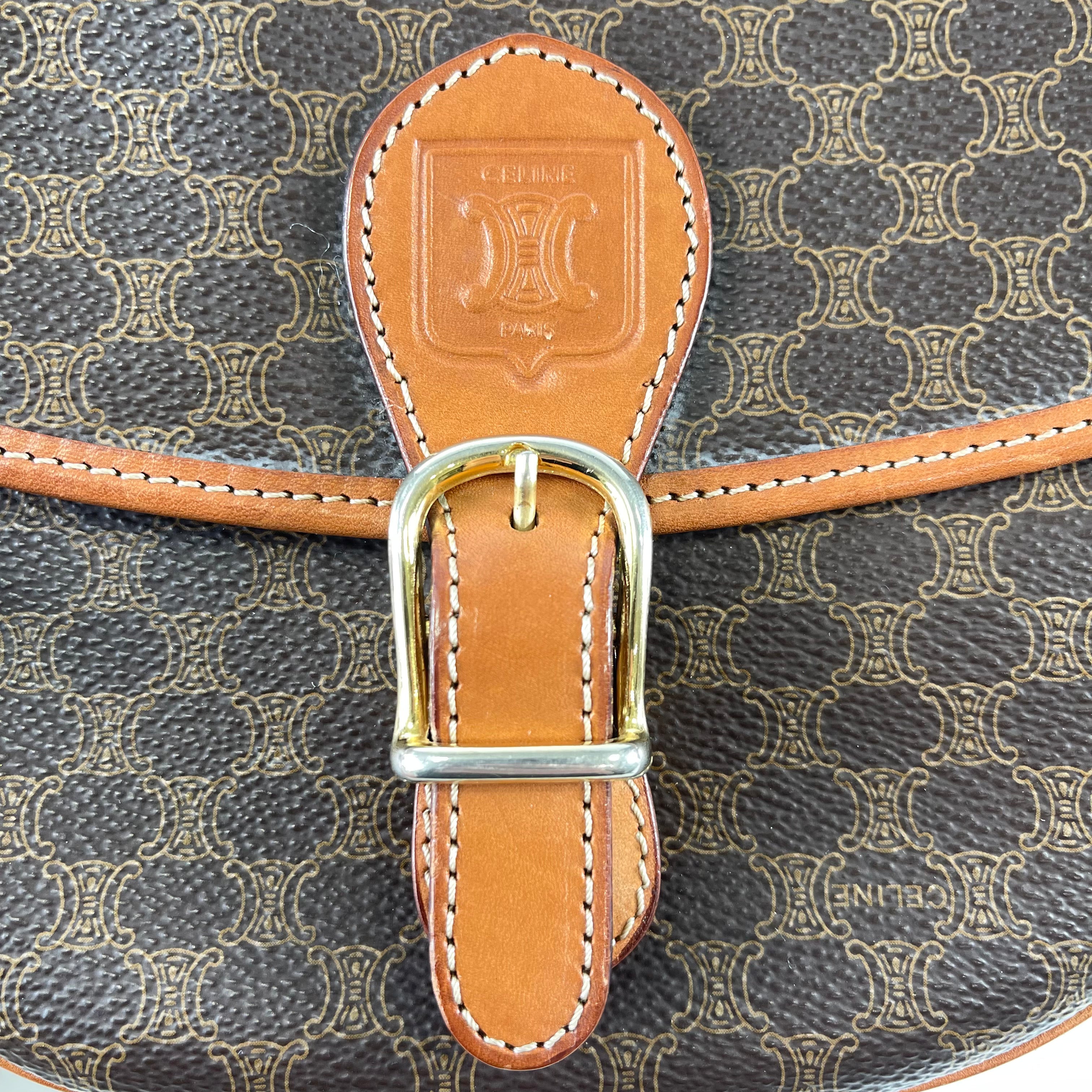 2601 secondhand CELINE Macadam Shoulder bag