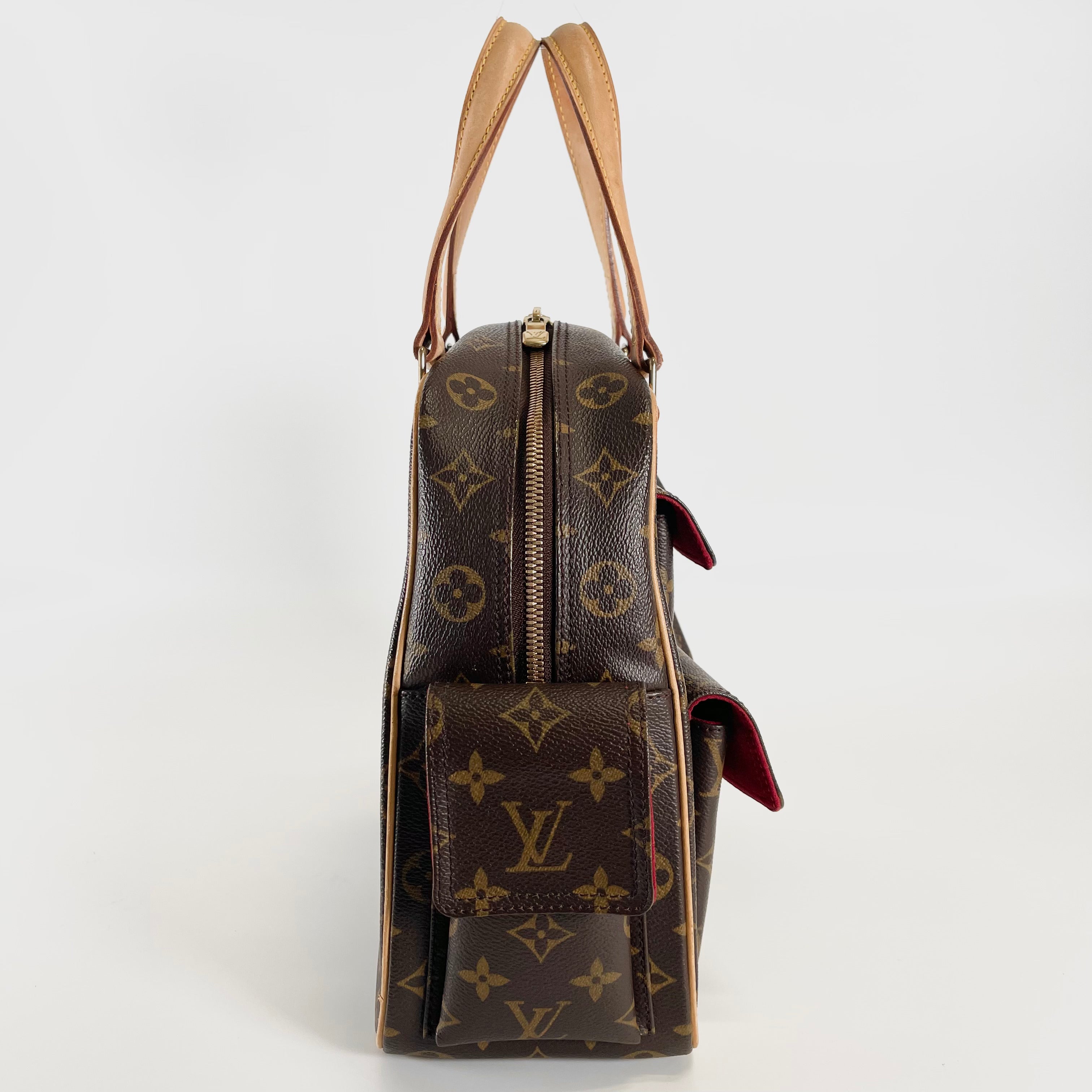 2602 secondhand LV Monogram Excentricity