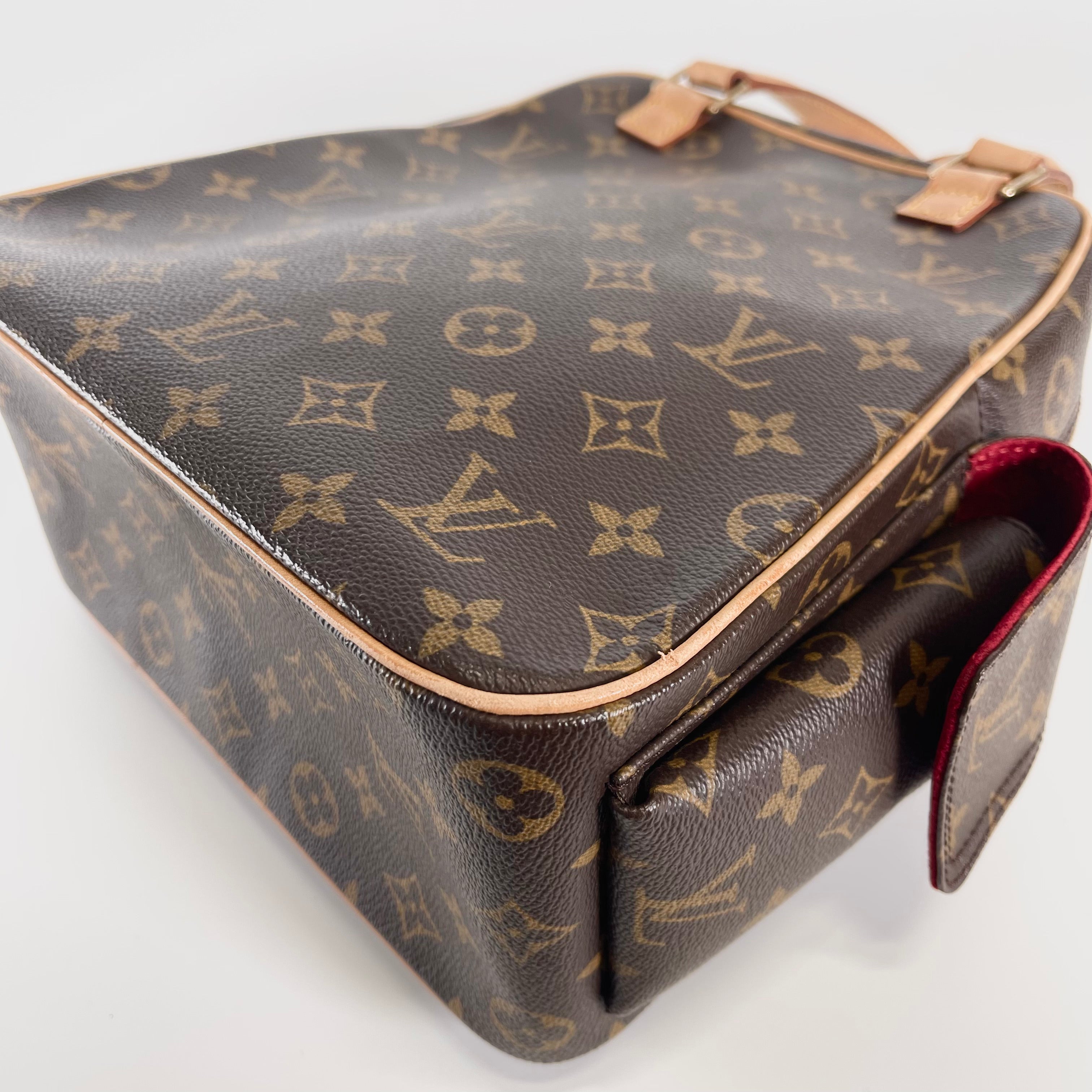 2602 secondhand LV Monogram Excentricity