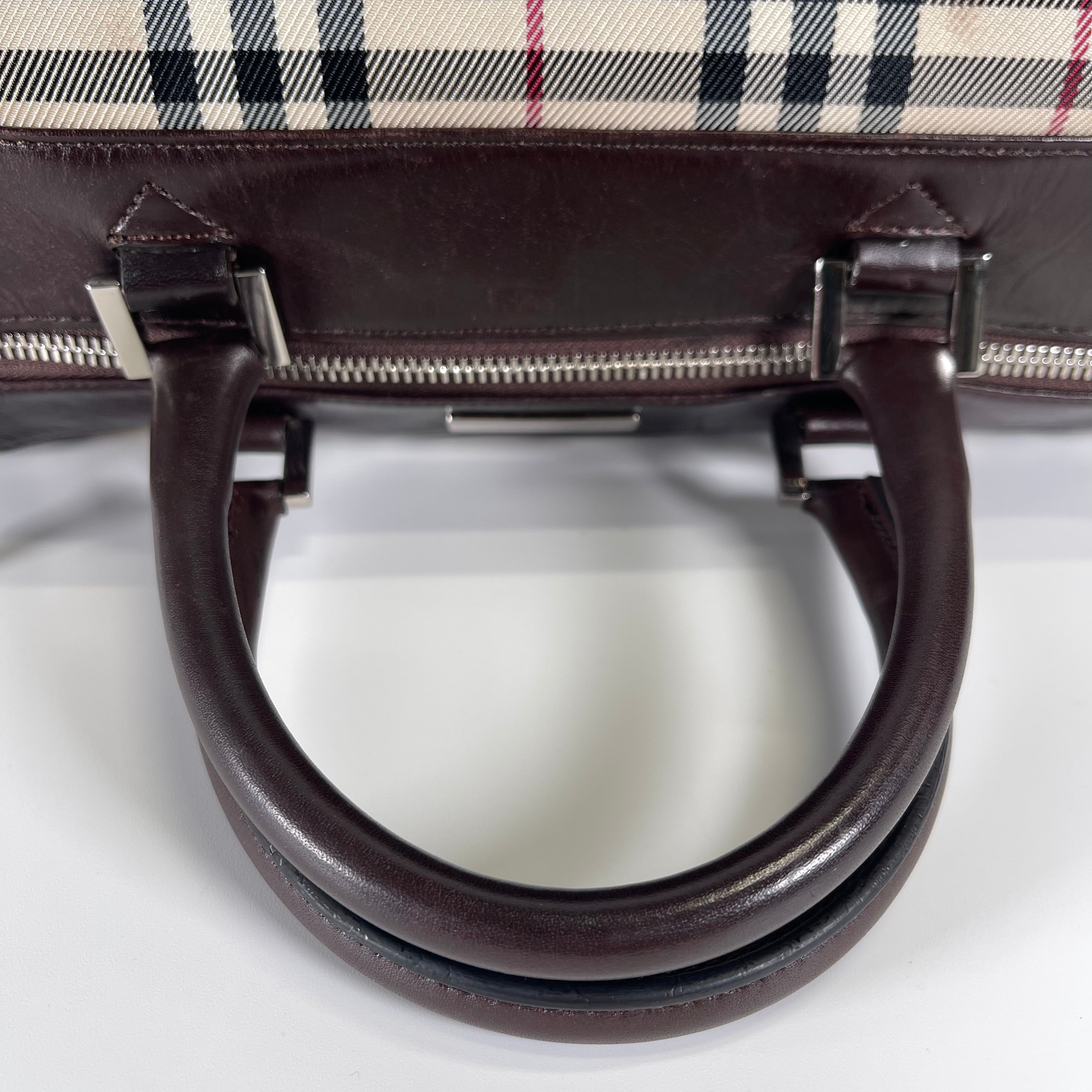 2601 secondhand BURBERRY check hand bag