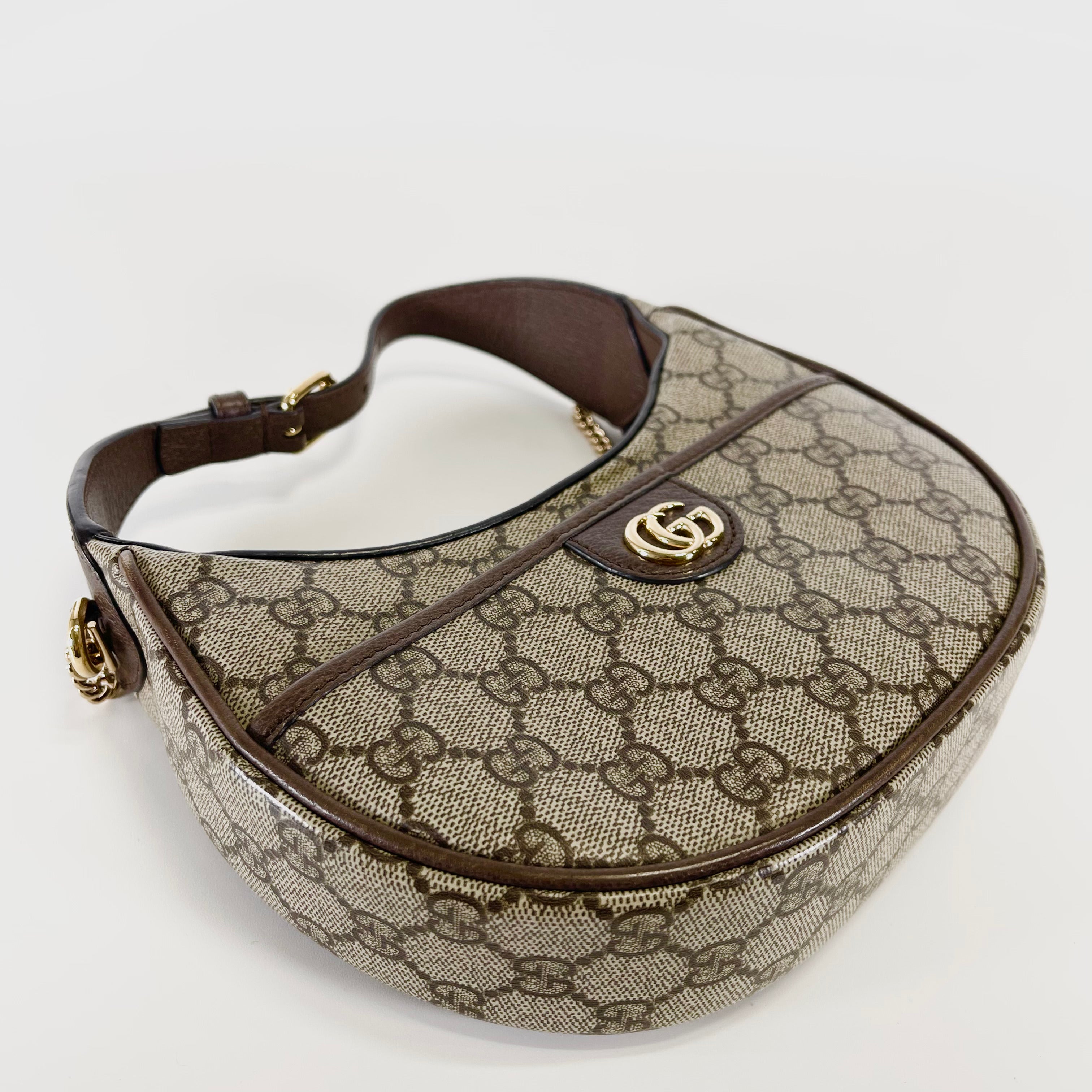 2601 GUCCI GG Supreme mini One shoulder bag