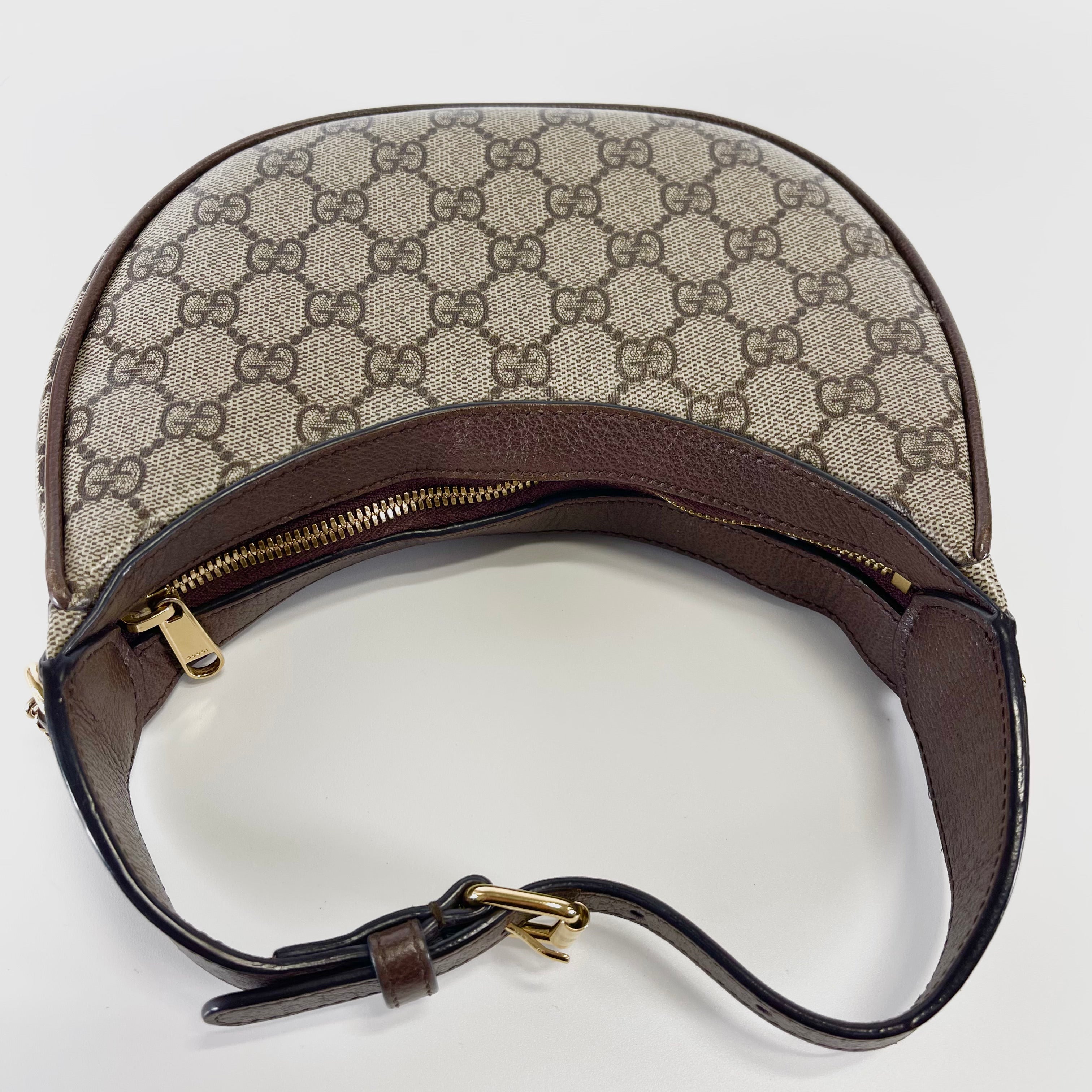 2601 GUCCI GG Supreme mini One shoulder bag