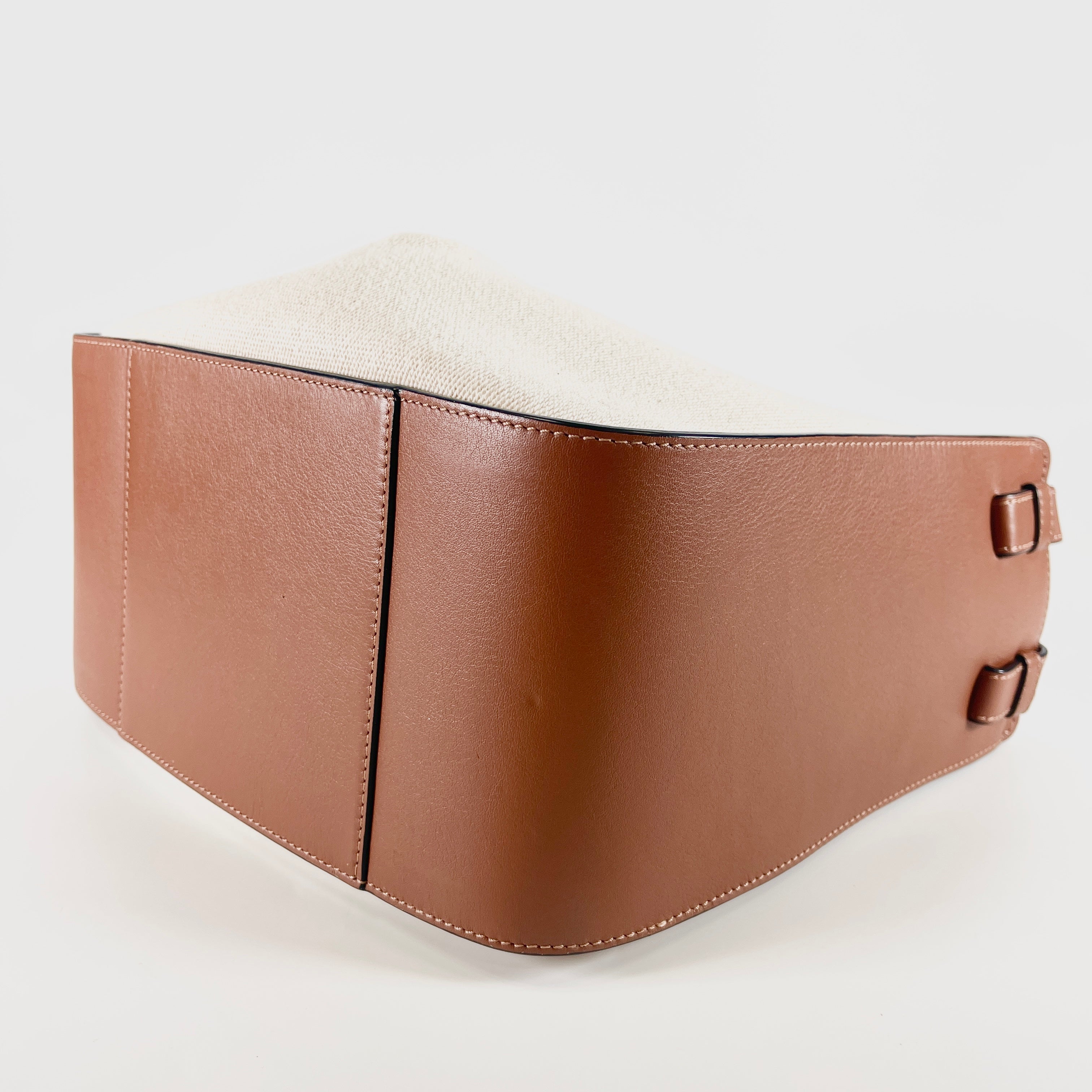 2603 secondhand LOEWE hammock Camel canvas