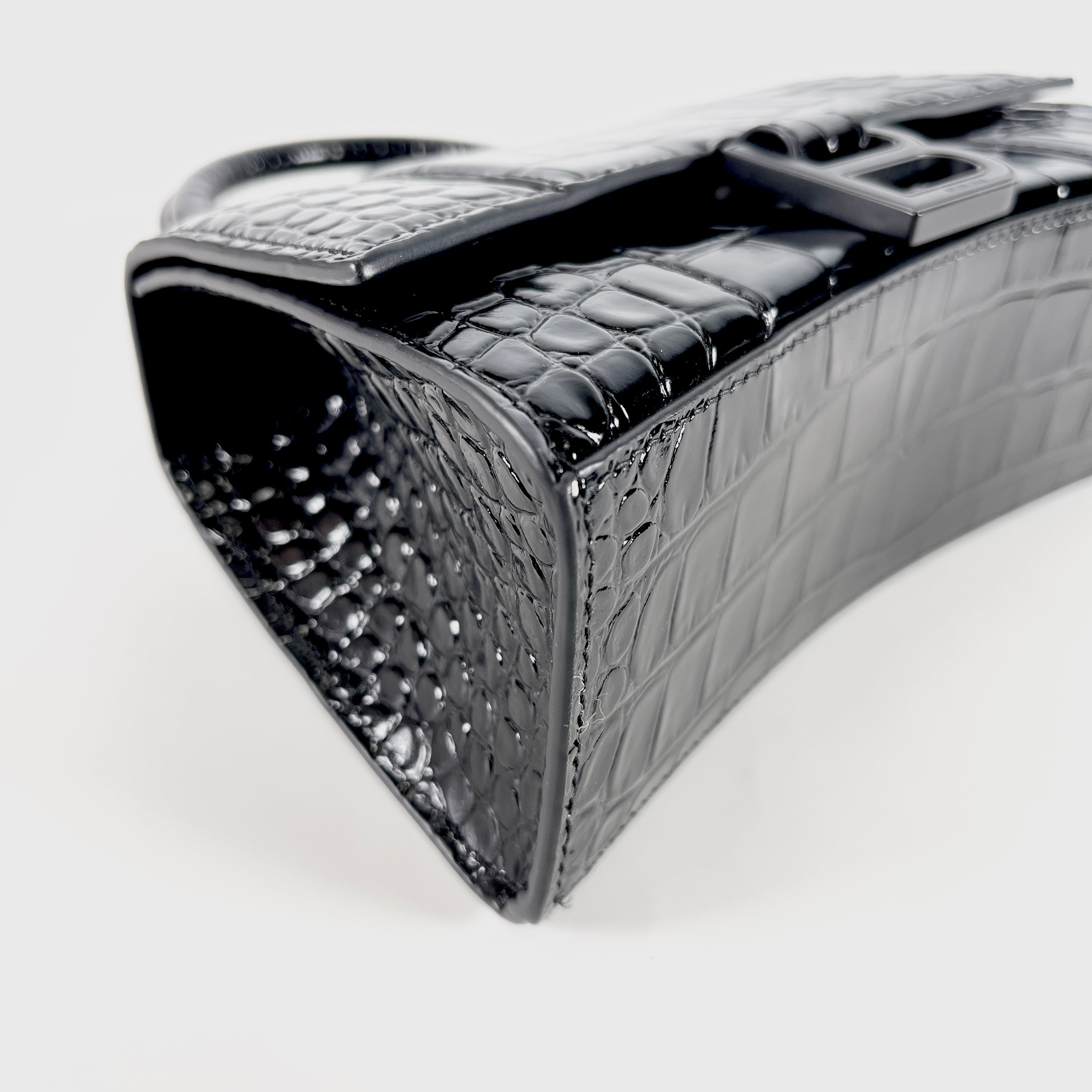 2603 secondhand BALENCIAGA Hourglass black Embossed