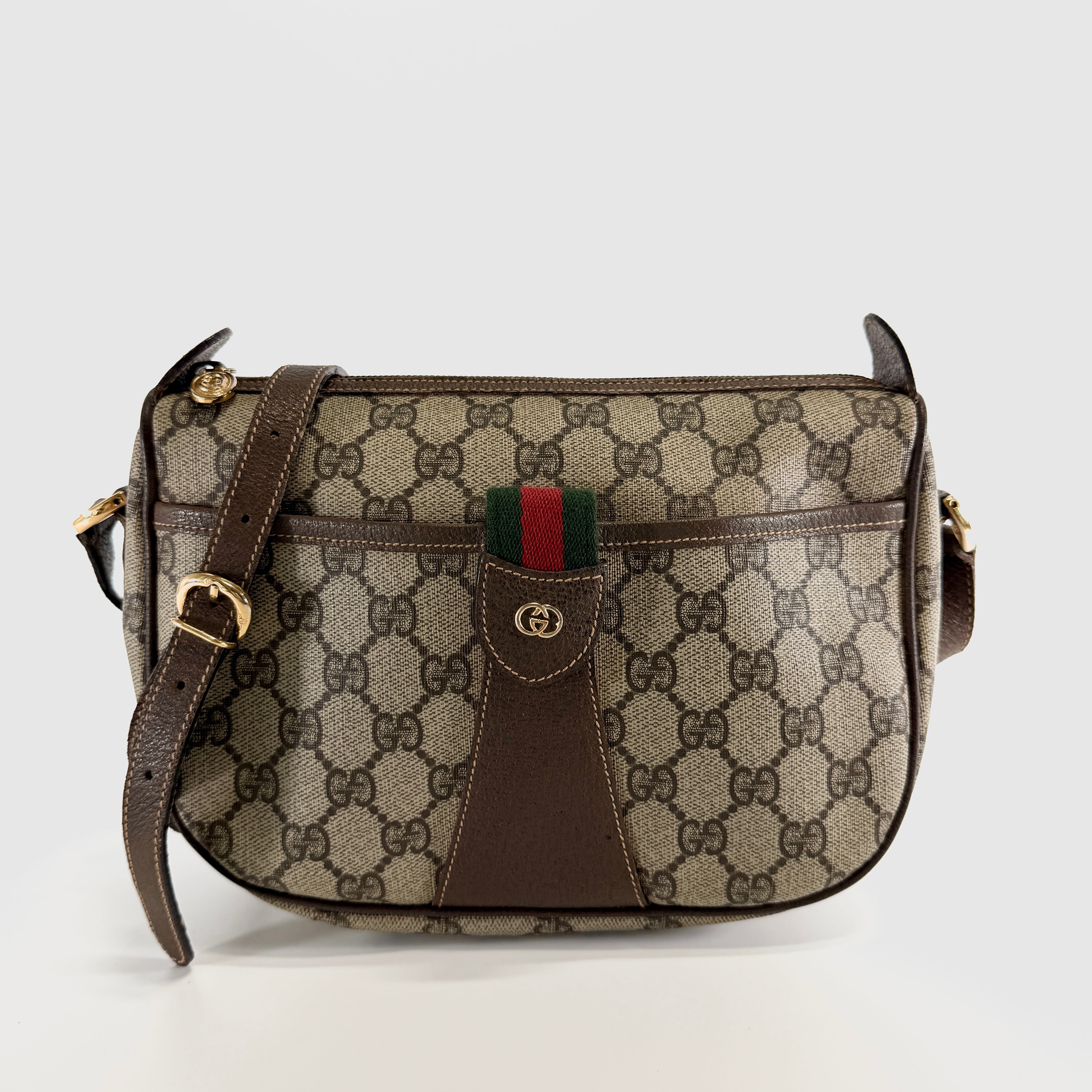 2608 secondhand GUCCI Shoulder bag