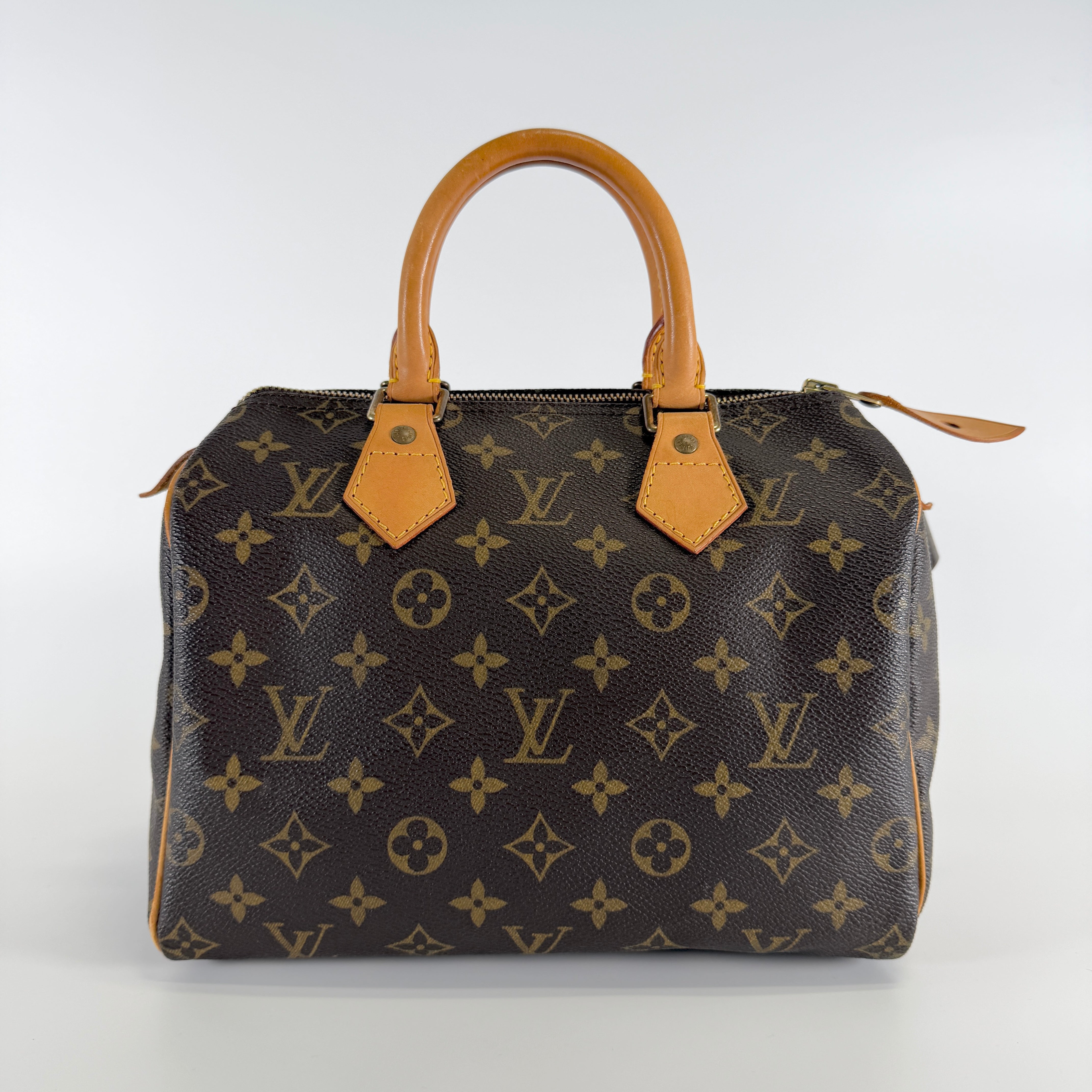 2606 secondhand LV Monogram Speedy 25