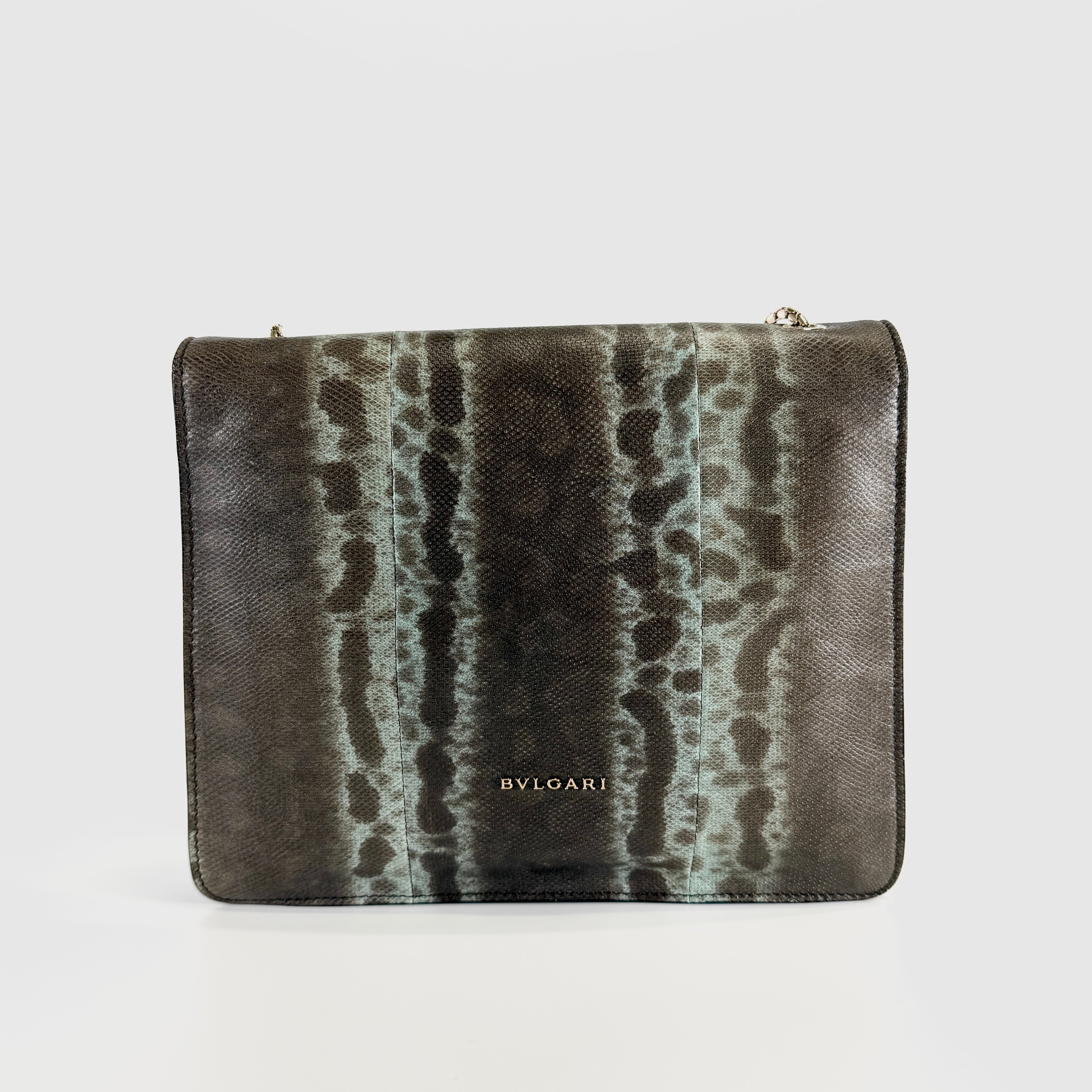 2606 secondhand BVLGARI Shoulder bag / Crossbody Bag