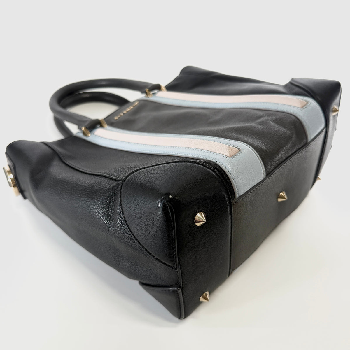2606 secondhand GIVENCHY Tote strap