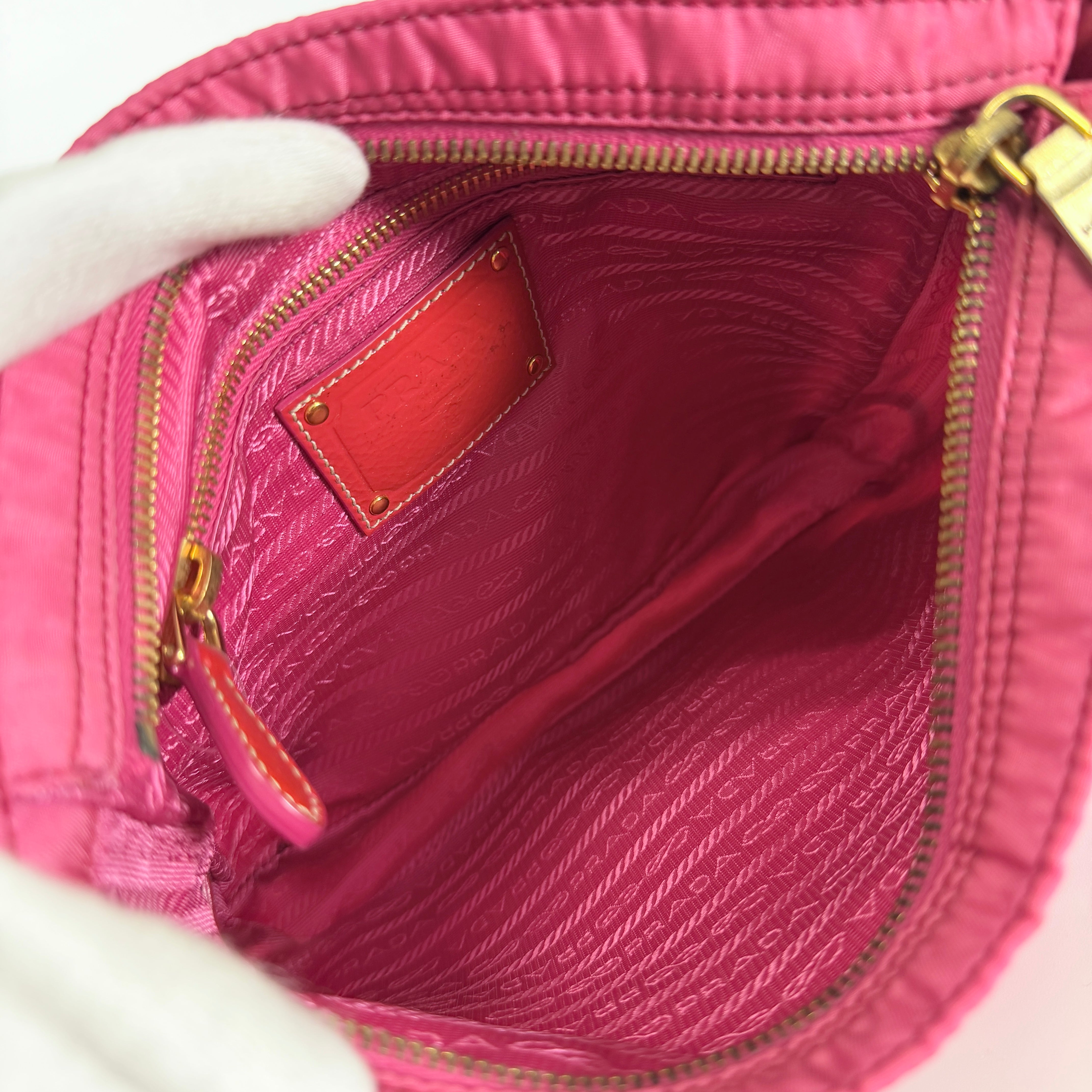 2607 secondhand PRADA Shoulder bag