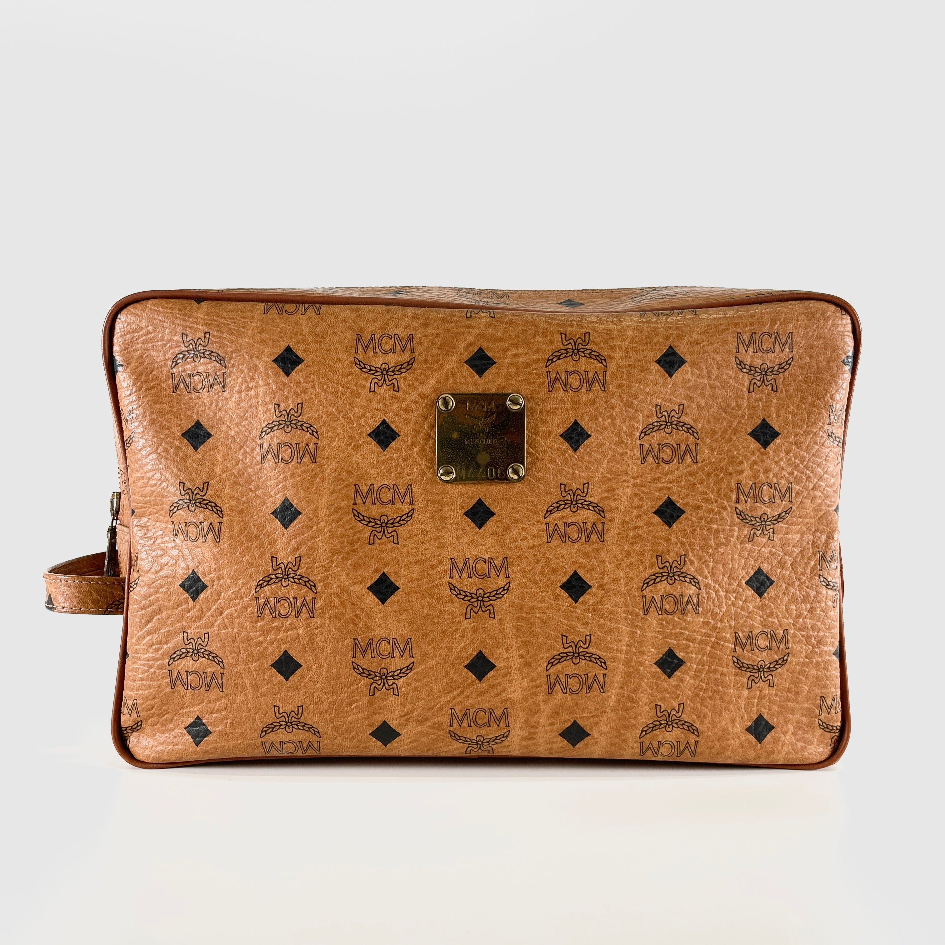 2606 secondhand MCM Second bag Camel