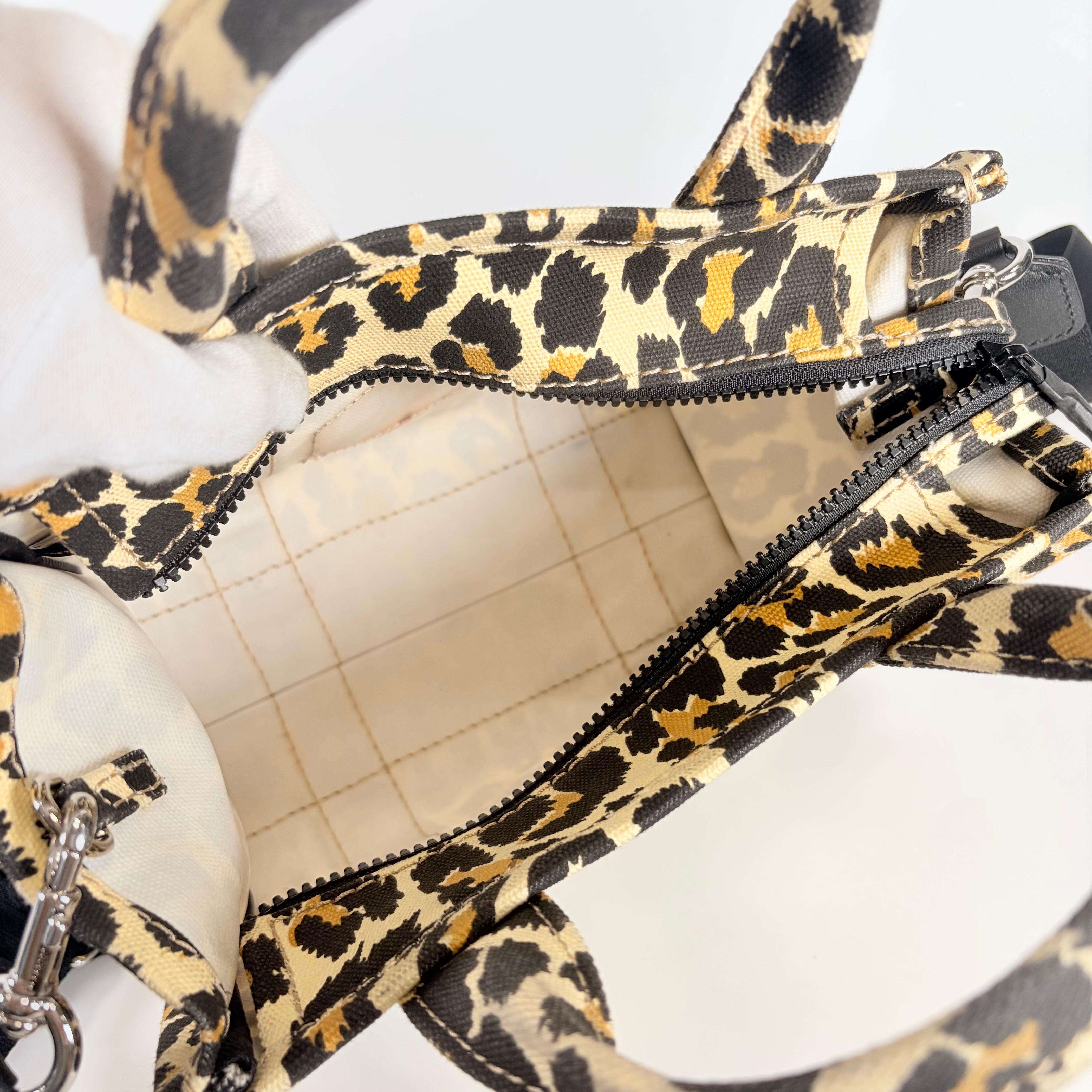 Marc Jacobs 2Way Canvas Bag