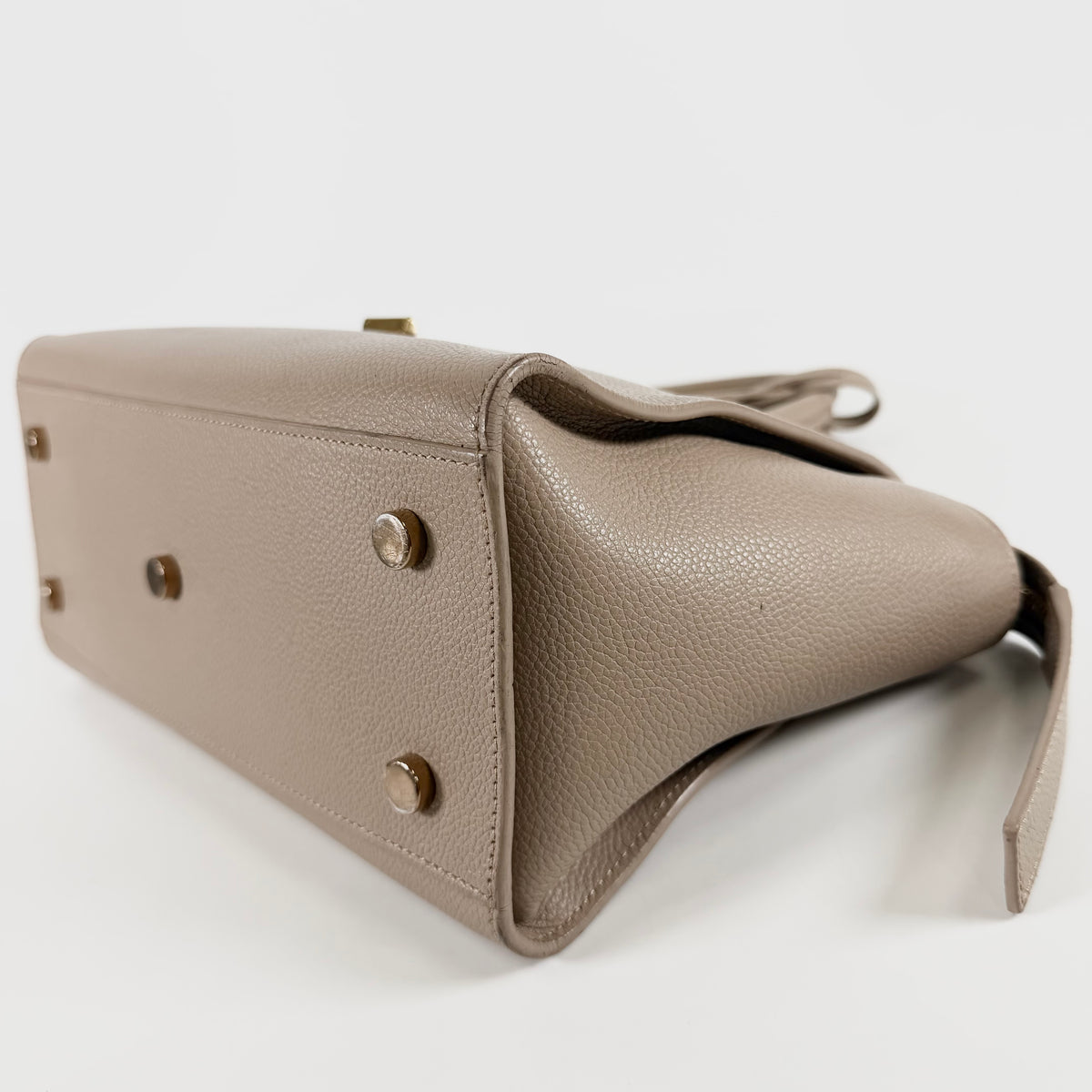 2607 secondhand SAINTLAURENT Baby Downtown beige