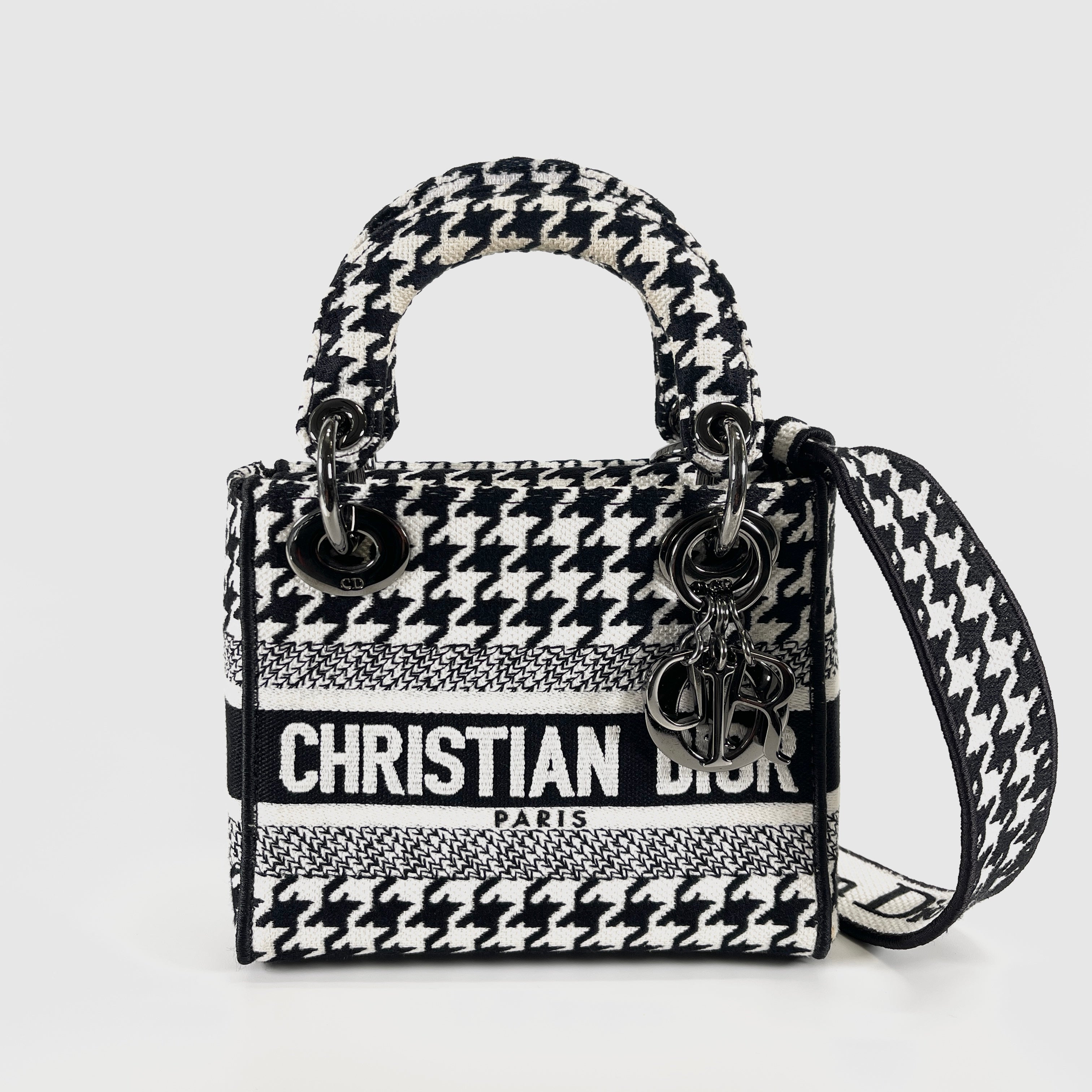 2504 DIOR shoulder