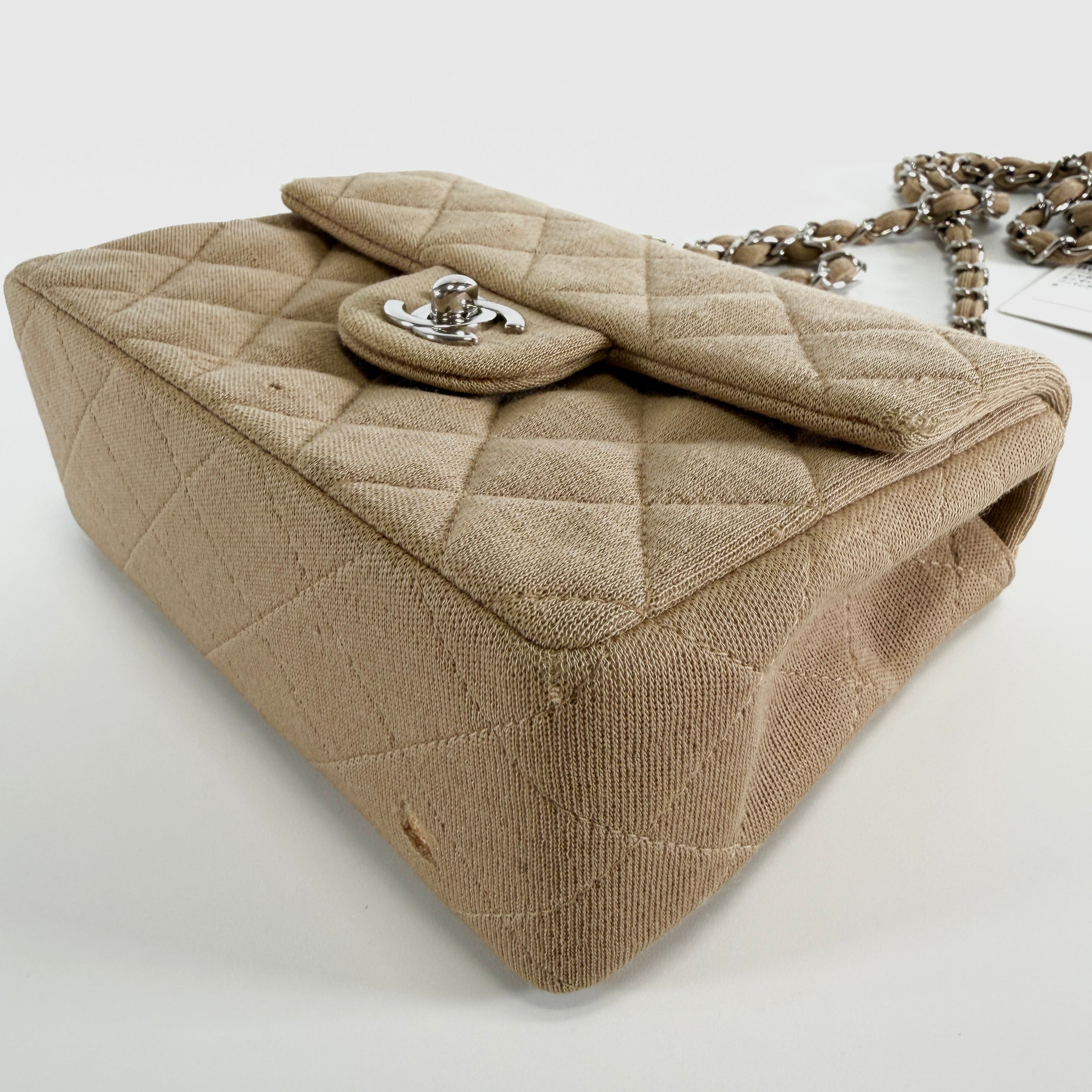 2607 secondhand CHANEL mini Matelasse Chain Shoulder Bag
