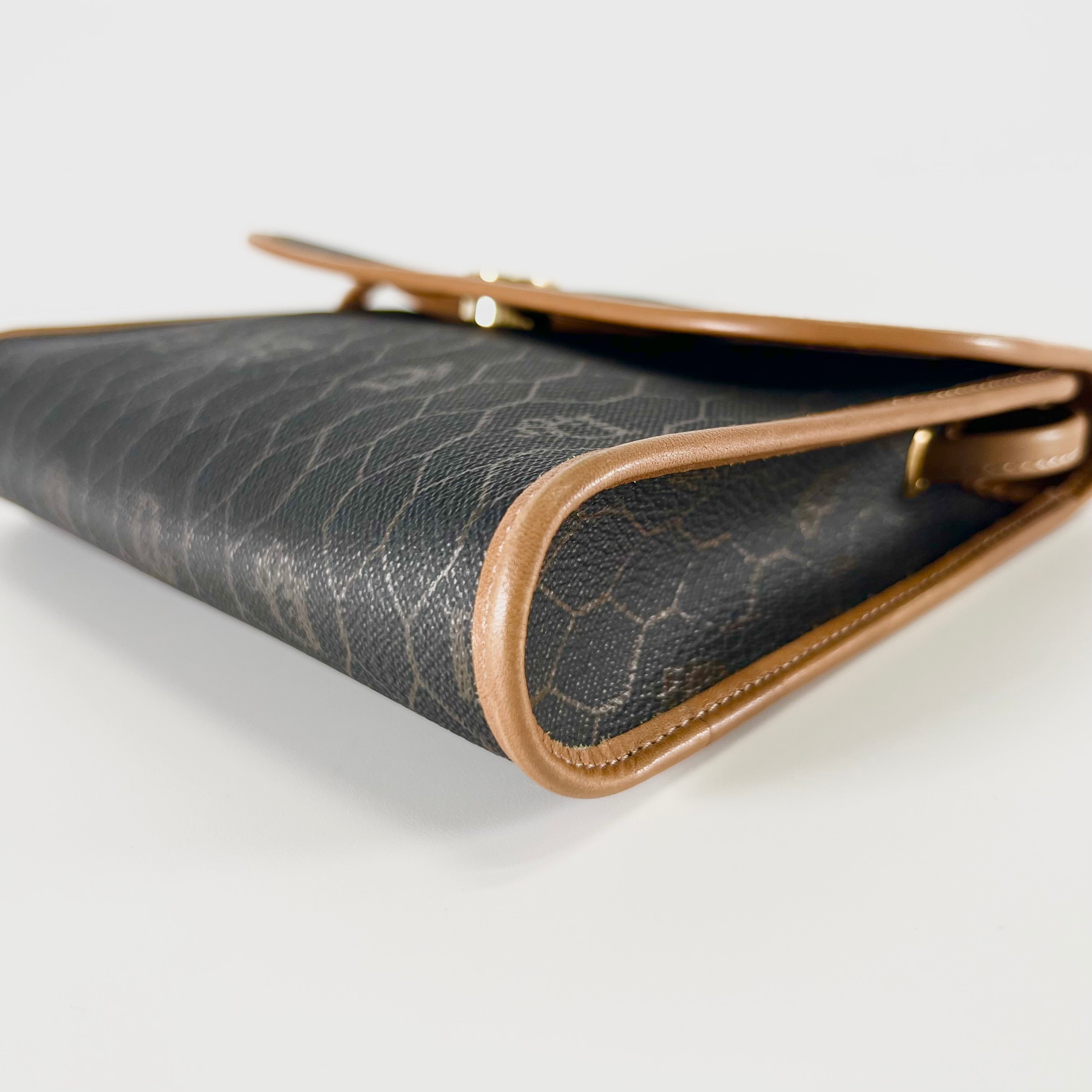 2605 secondhand CD honeycomb Shoulder bag