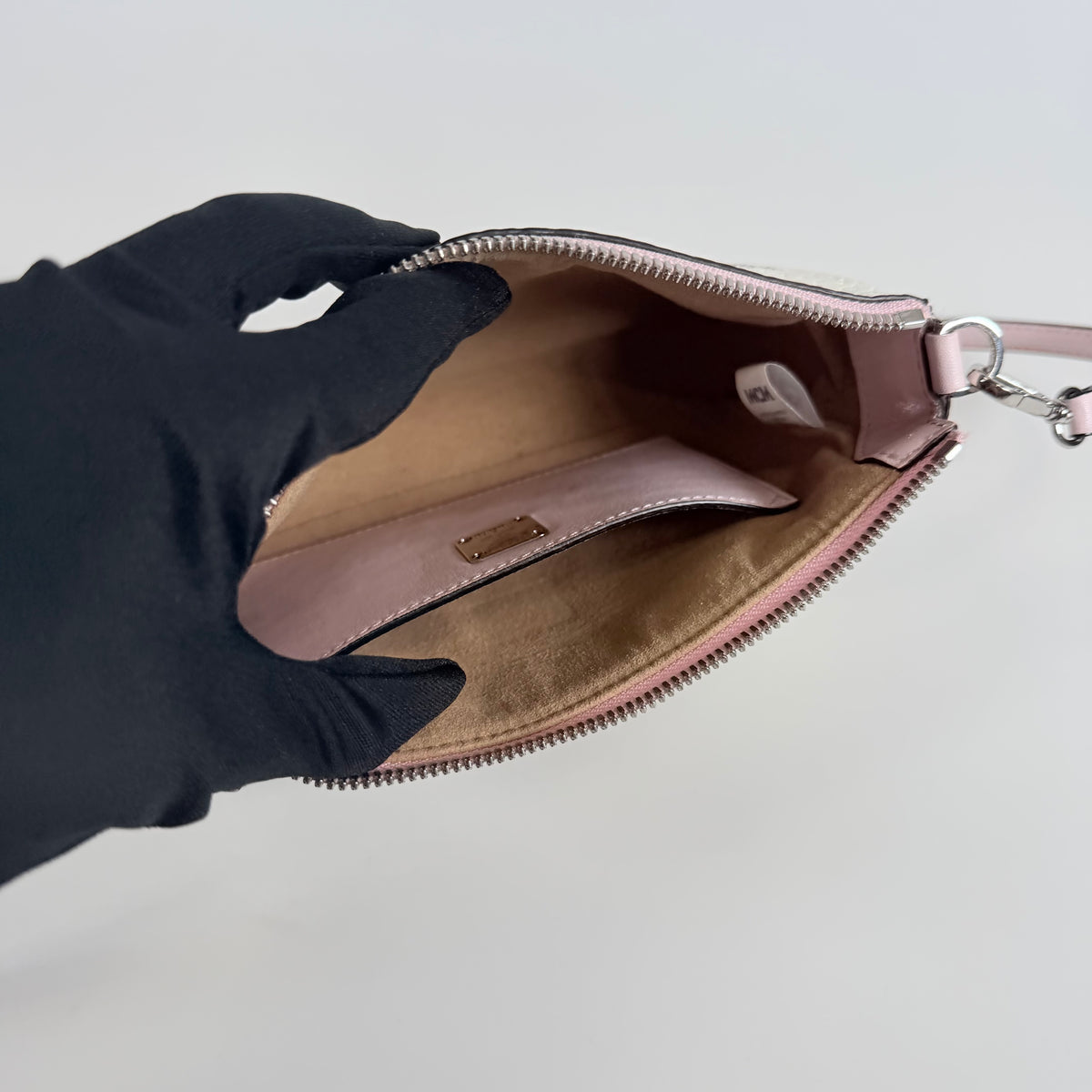 2608 secondhand MCM Shoulder bag