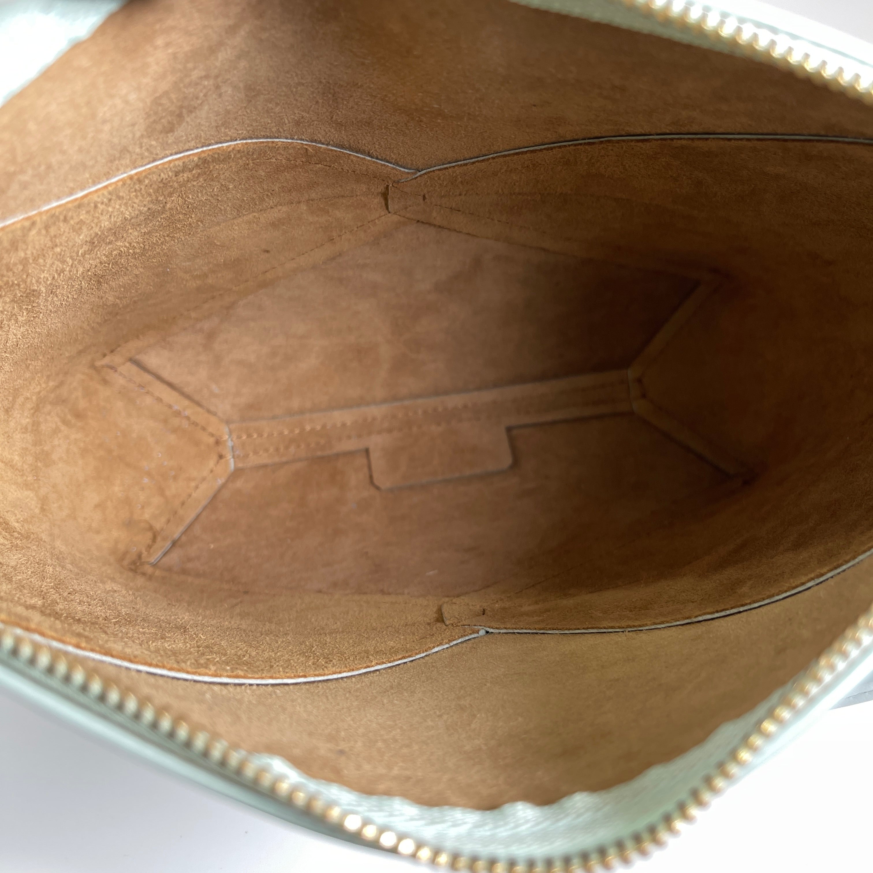 2605 secondhand LOEWE Shoulder bag