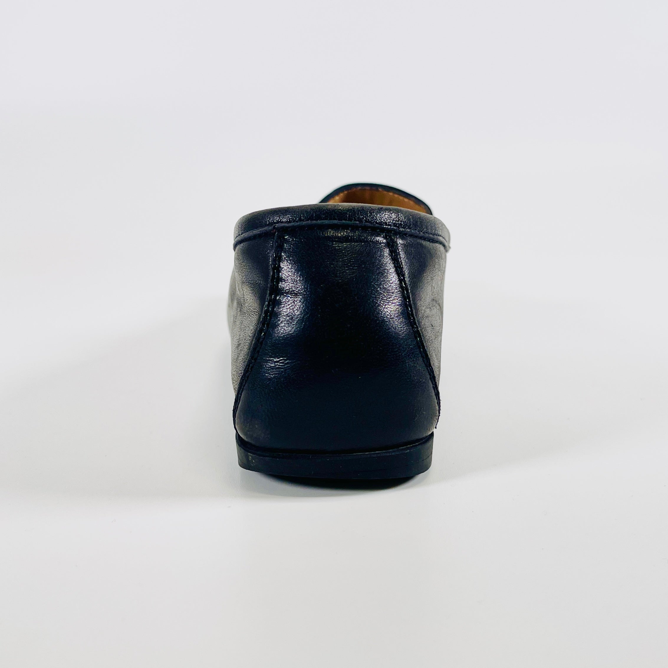 2606 secondhand loafers Salvatore Ferragamo size 6