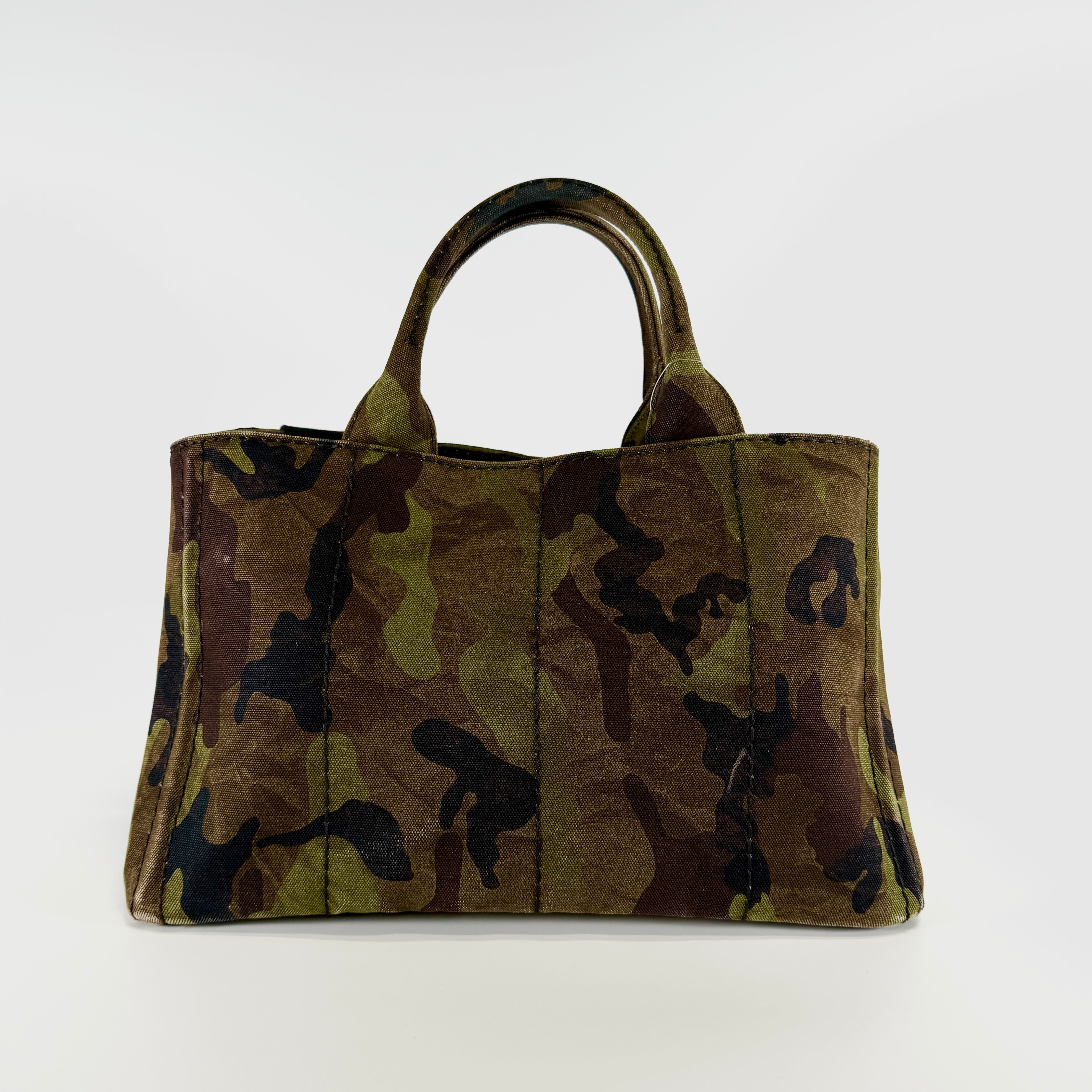 2606 secondhand PRADA Canapa Camouflage