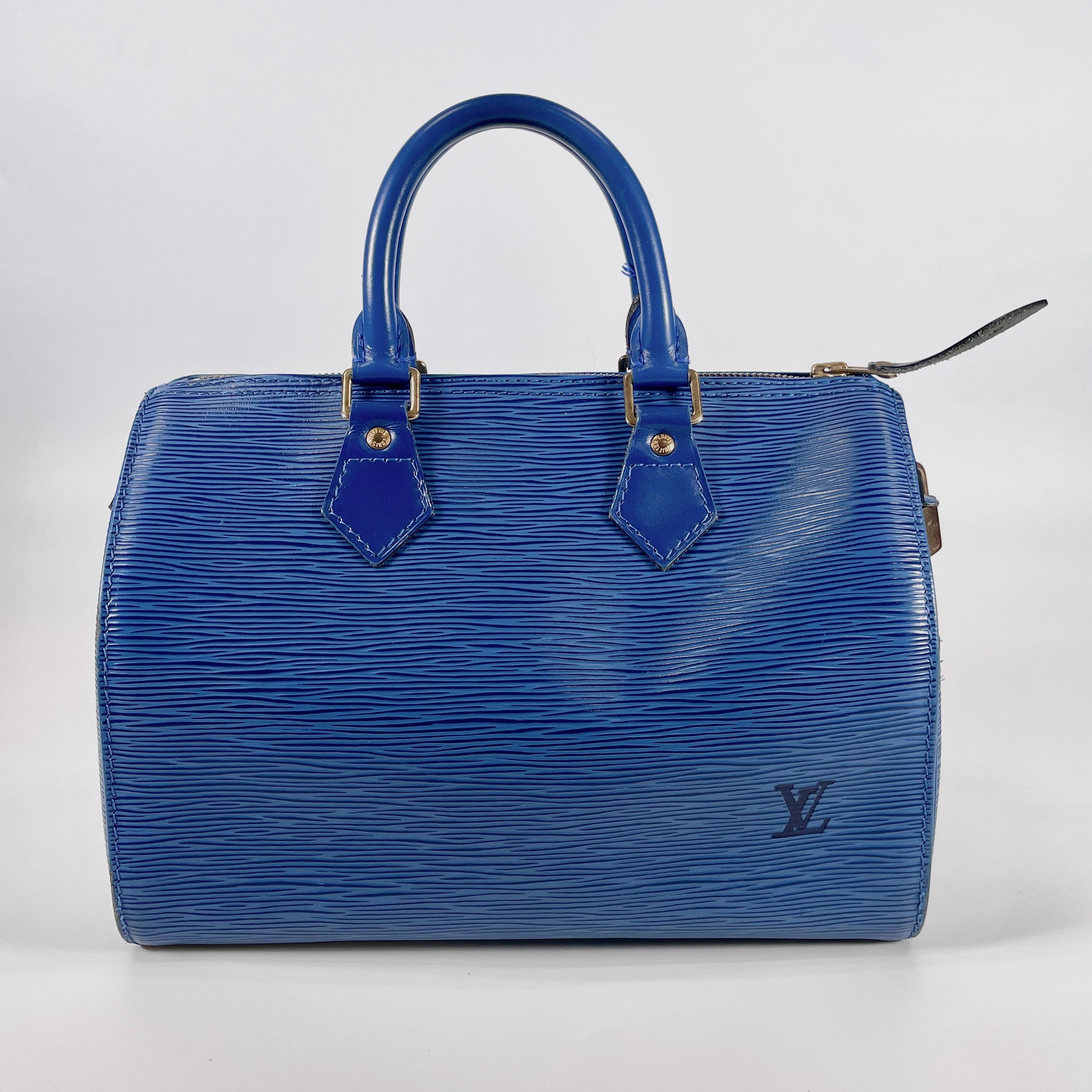 2604 secondhand LV Epi Speedy 25