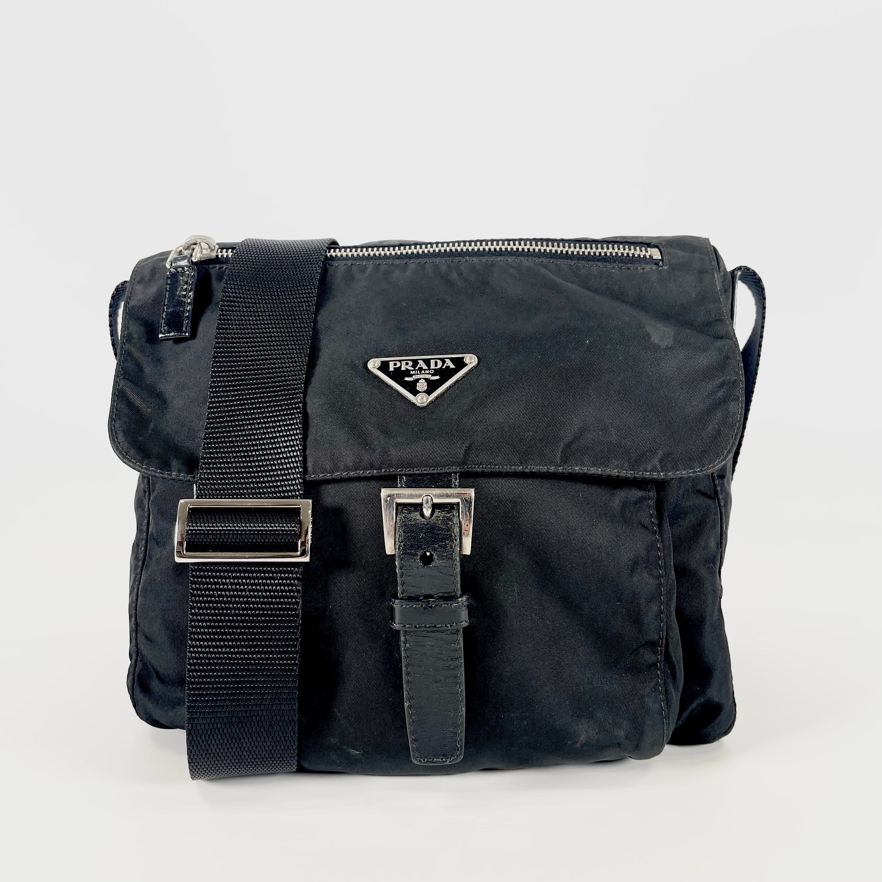 2606 secondhand PRADA Shoulder bag