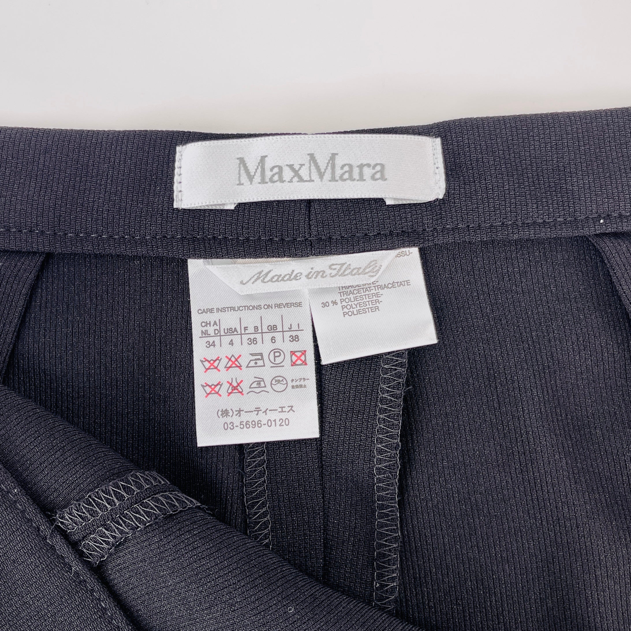 2606 secondhand MAX MARA set up