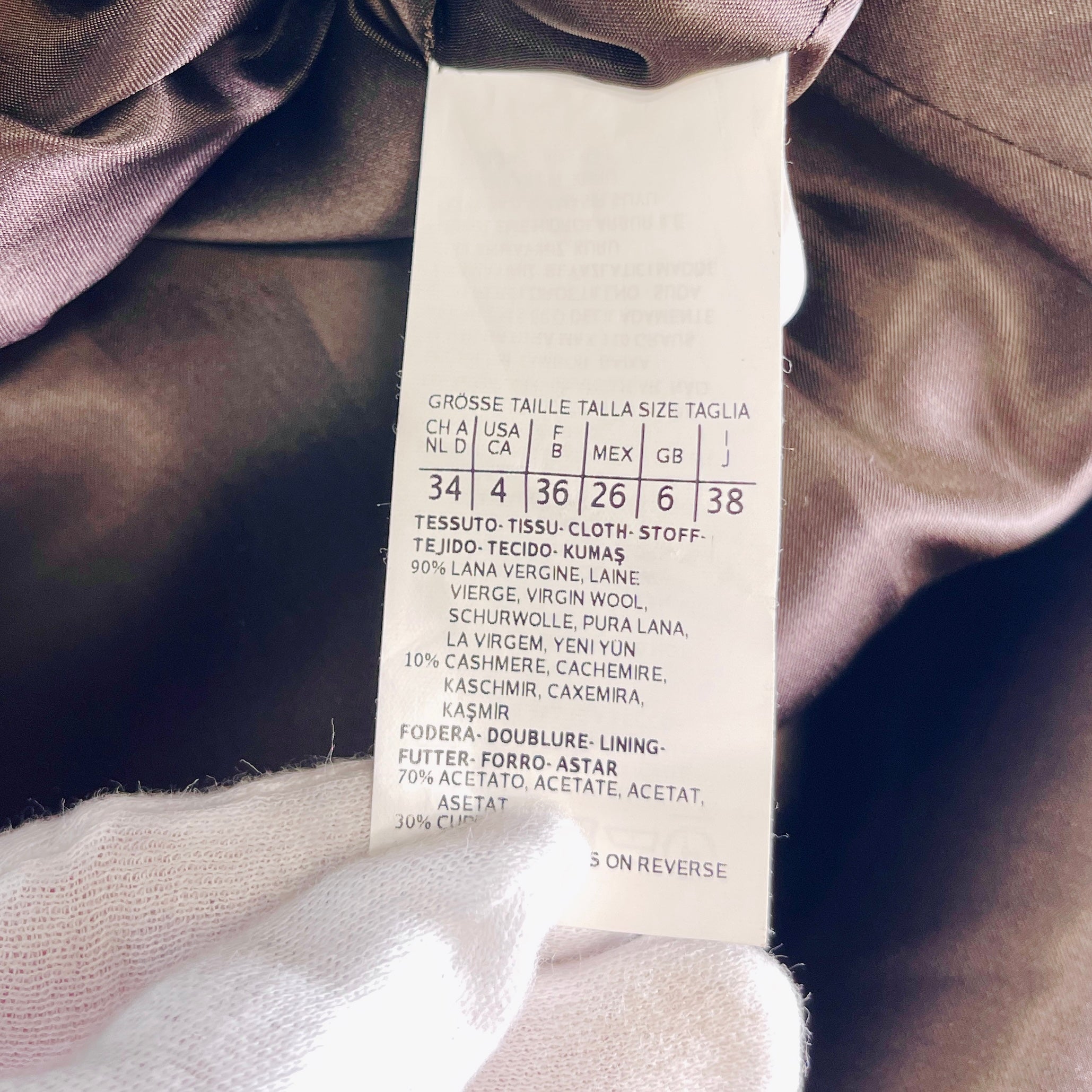 2606 secondhand MAX MARA coat 101603