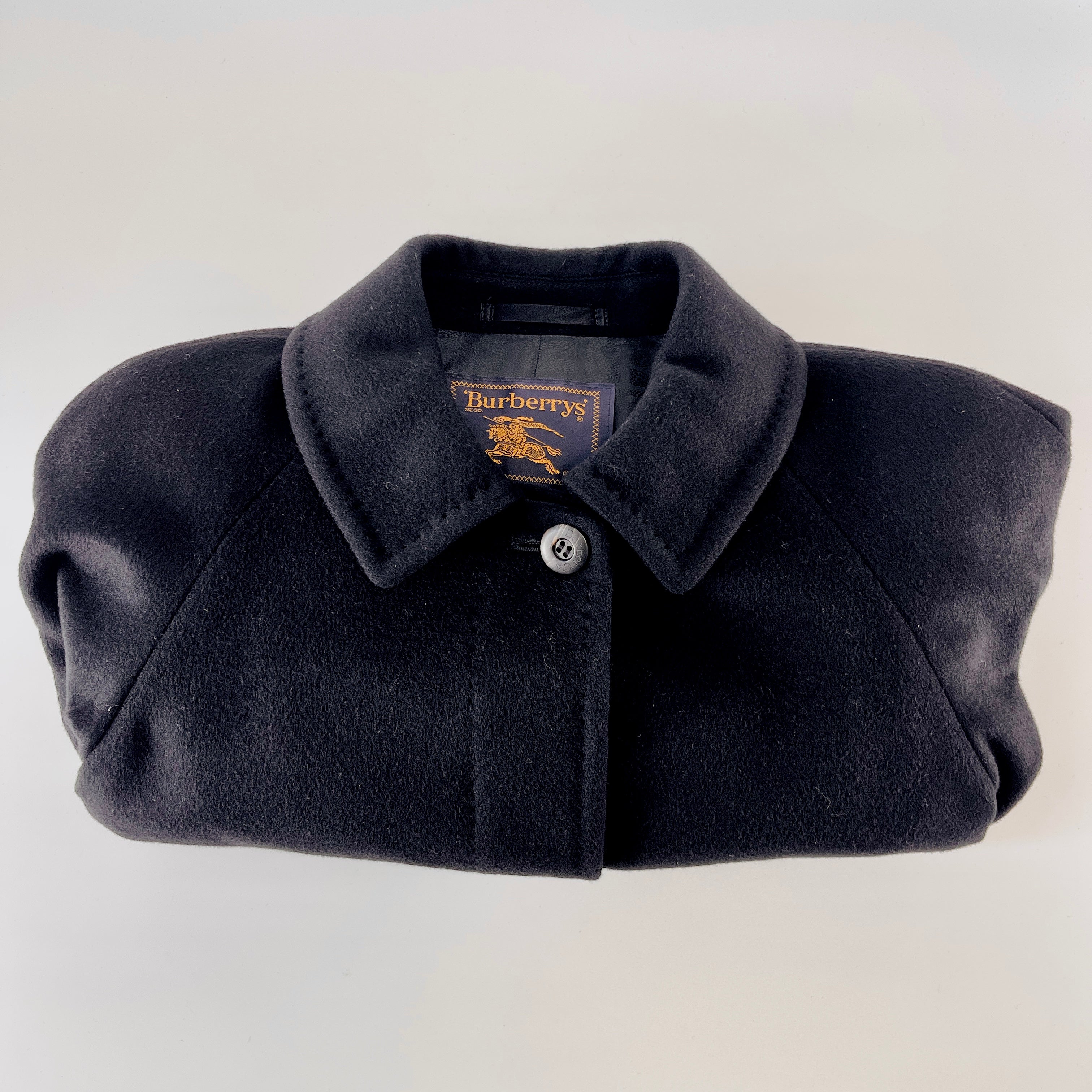 2606 secondhand BURBERRY coat